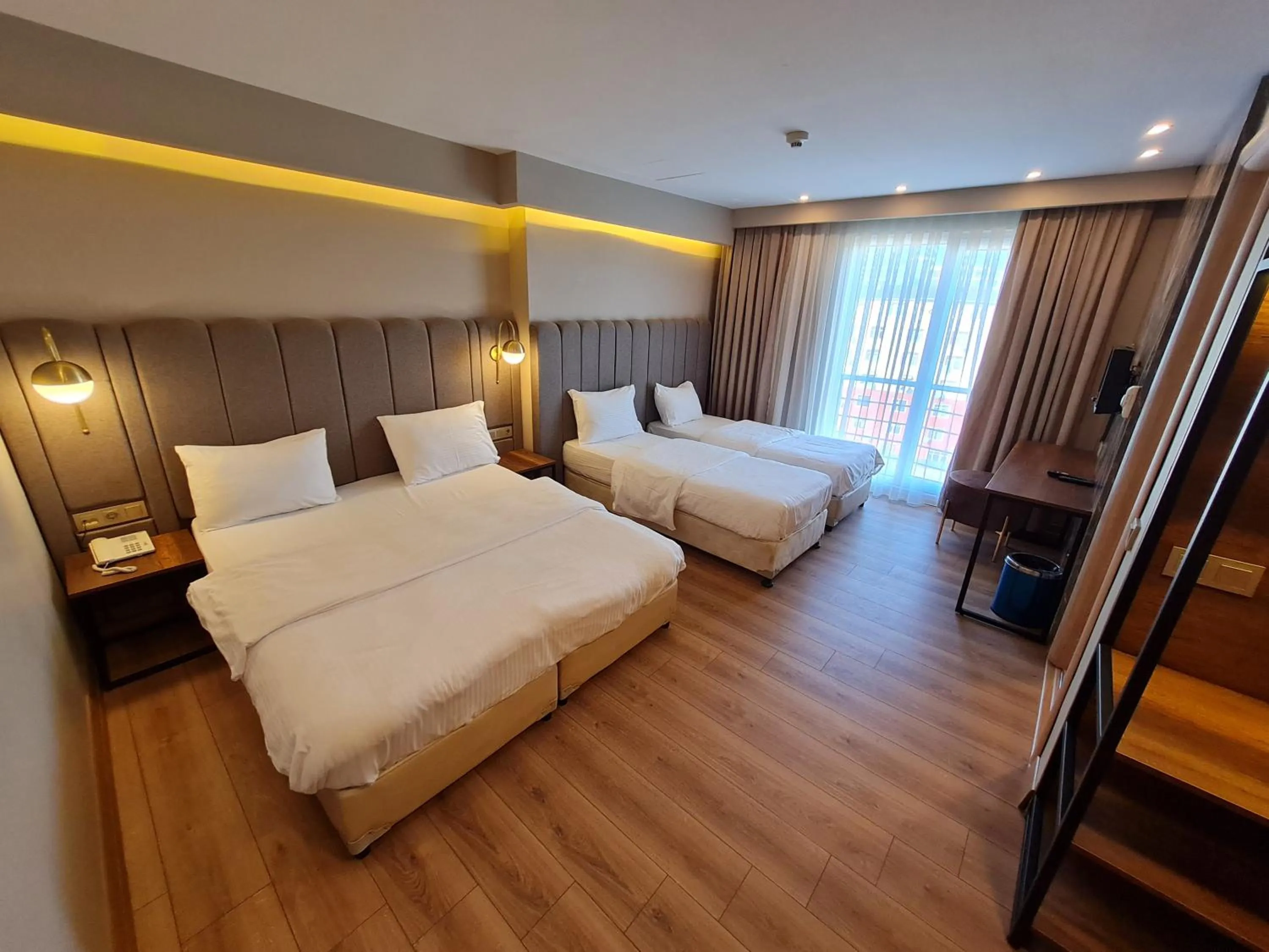 Bedroom, Bed in Air Boss Istanbul Airport and Fair Hotel