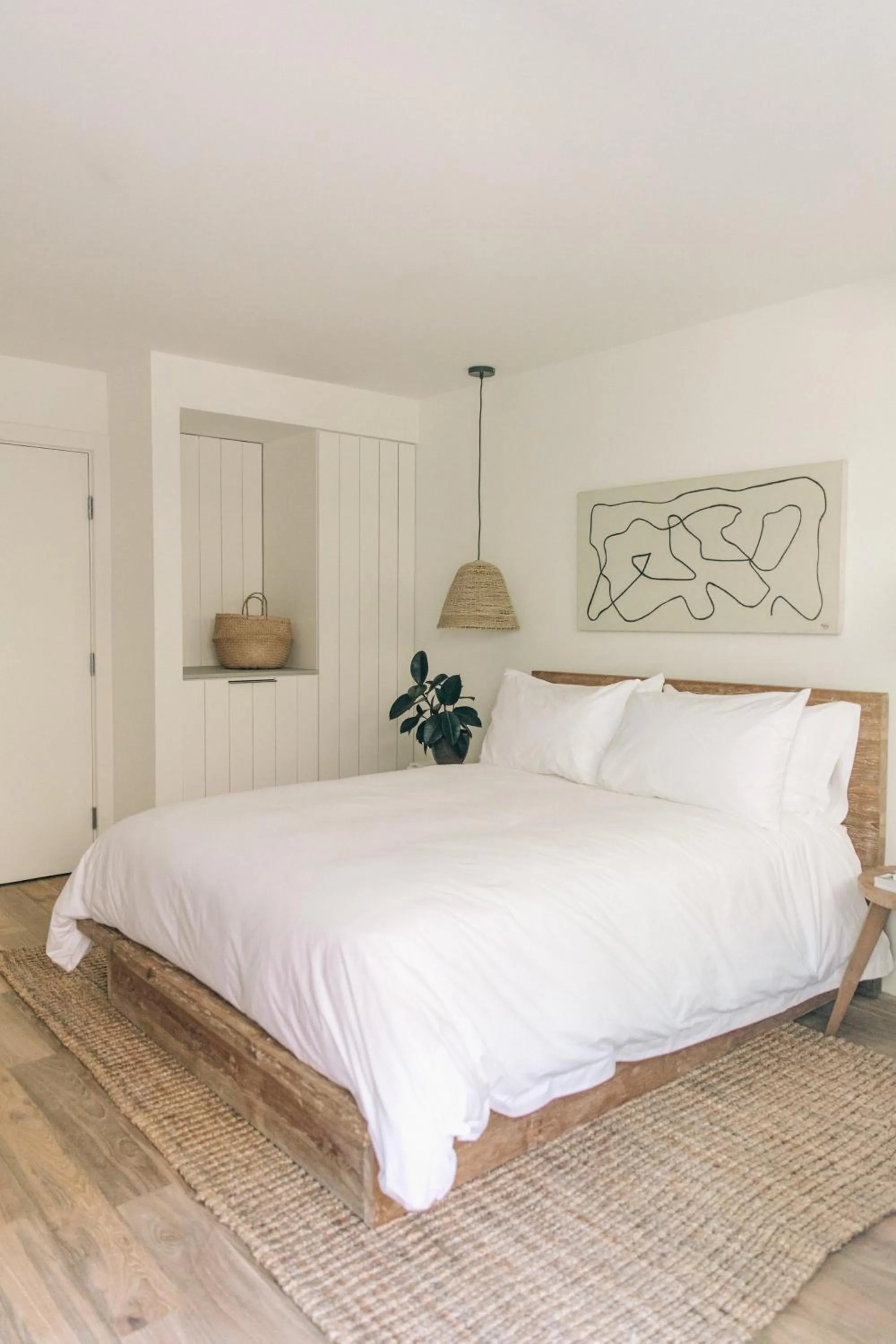 Bed in The Surfrider Malibu