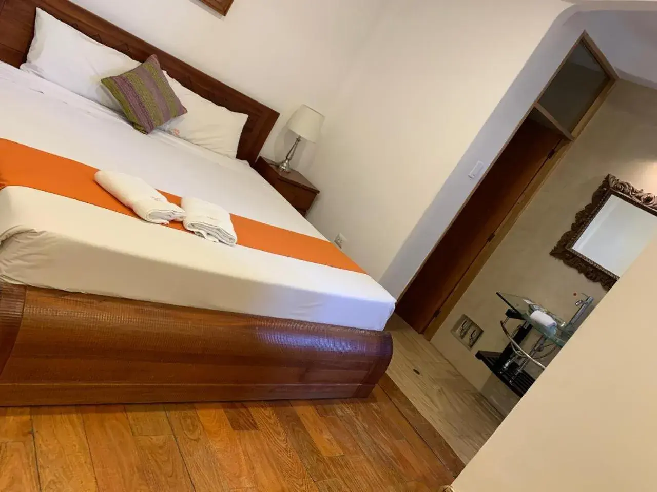 Budget Triple Room in Waman Qorikancha Budget Triple Room in Waman Qorikancha