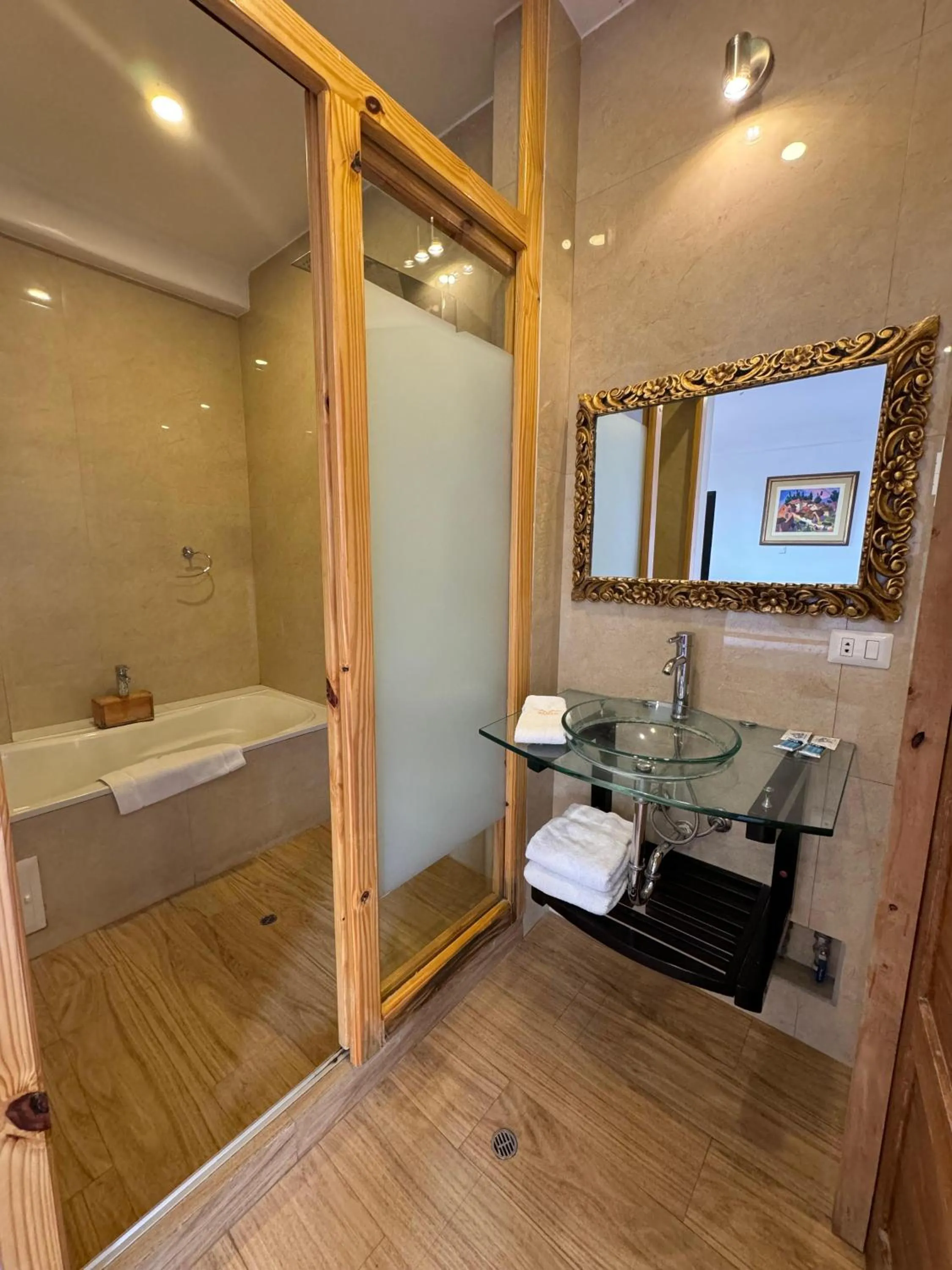 Bathroom in Waman Qorikancha