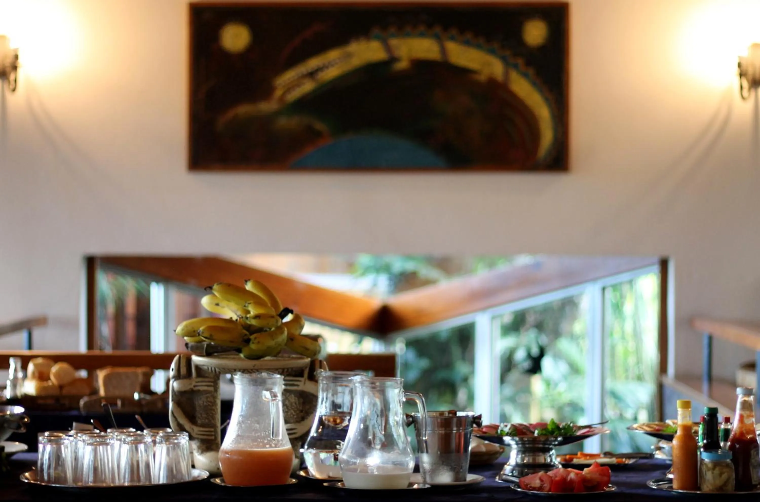 Buffet breakfast in Arco Iris Lodge