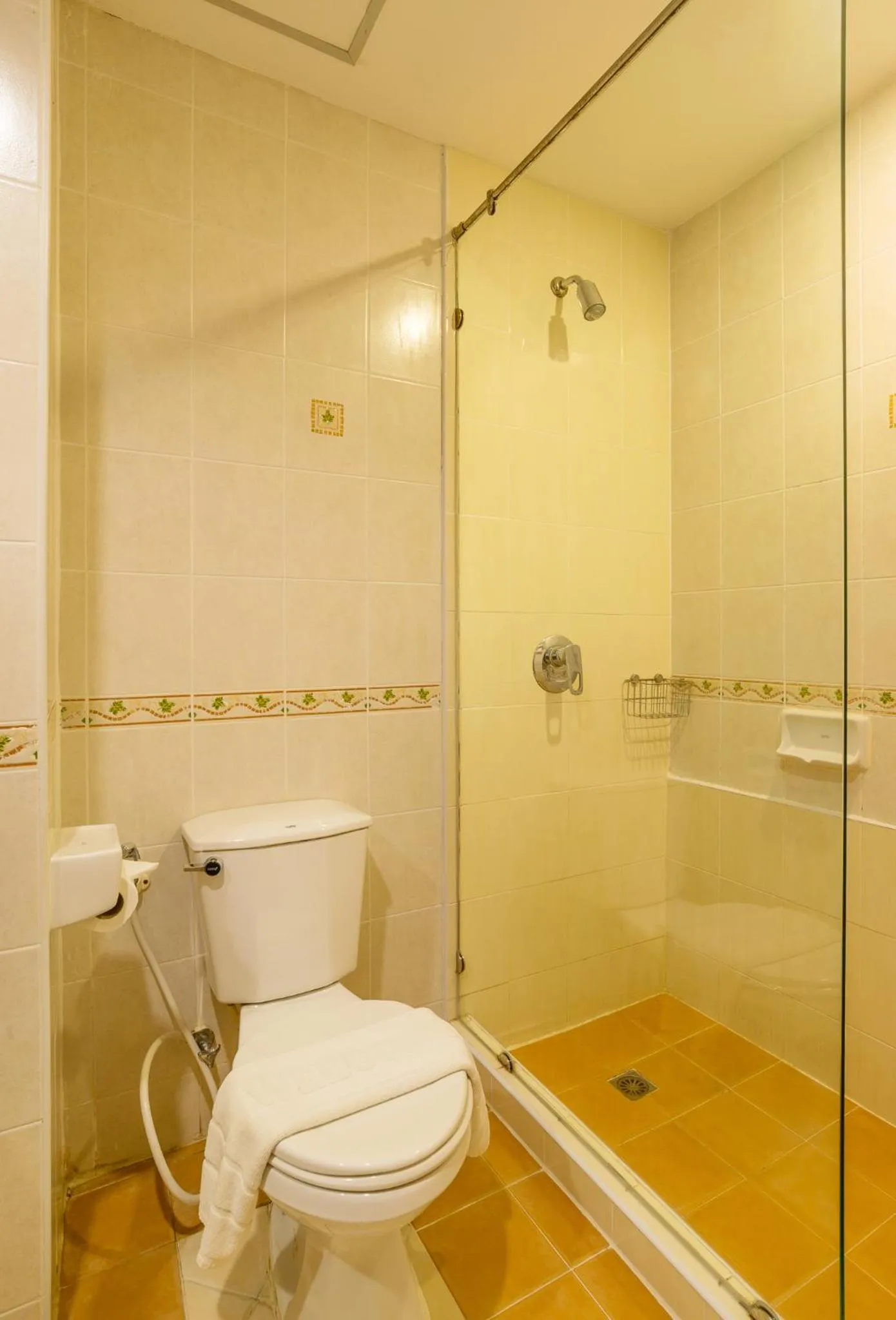 Photo of the whole room in Srisuksant Resort