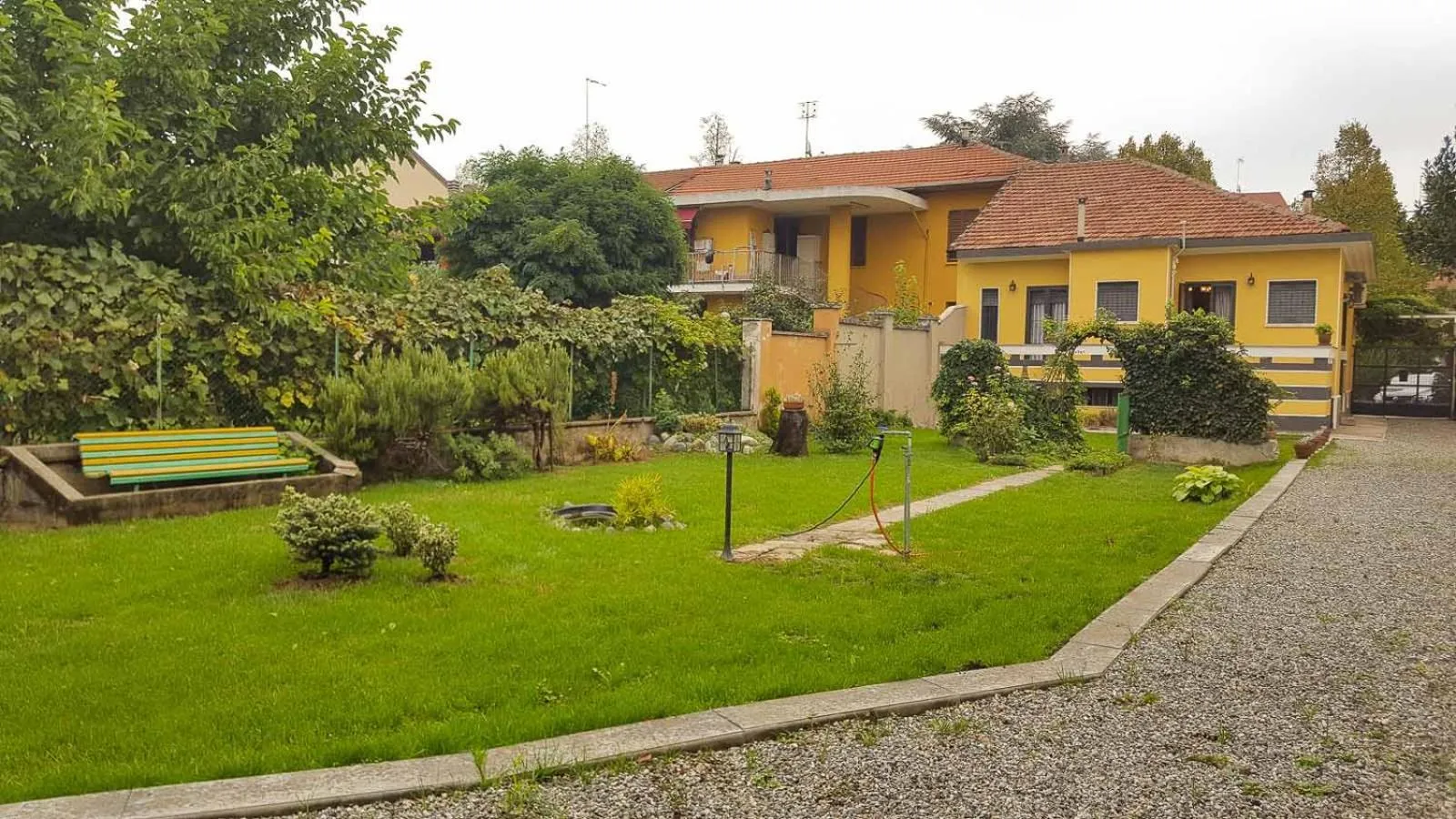 Property building in Torino Mon Amour