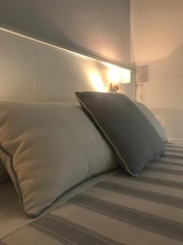 Bed in Hotel Plaza Esplanade