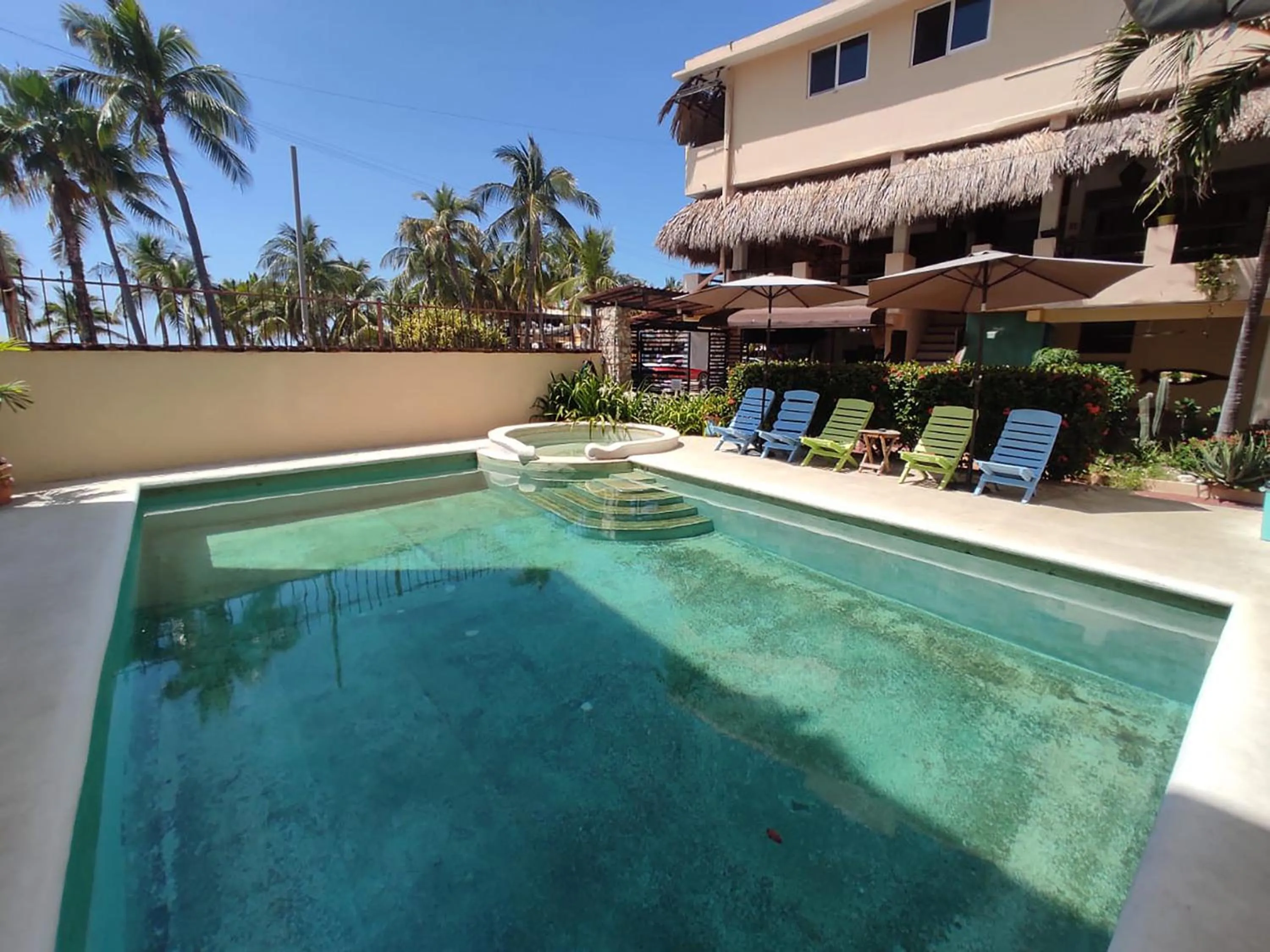 Pool view in Hotel Papaya Surf