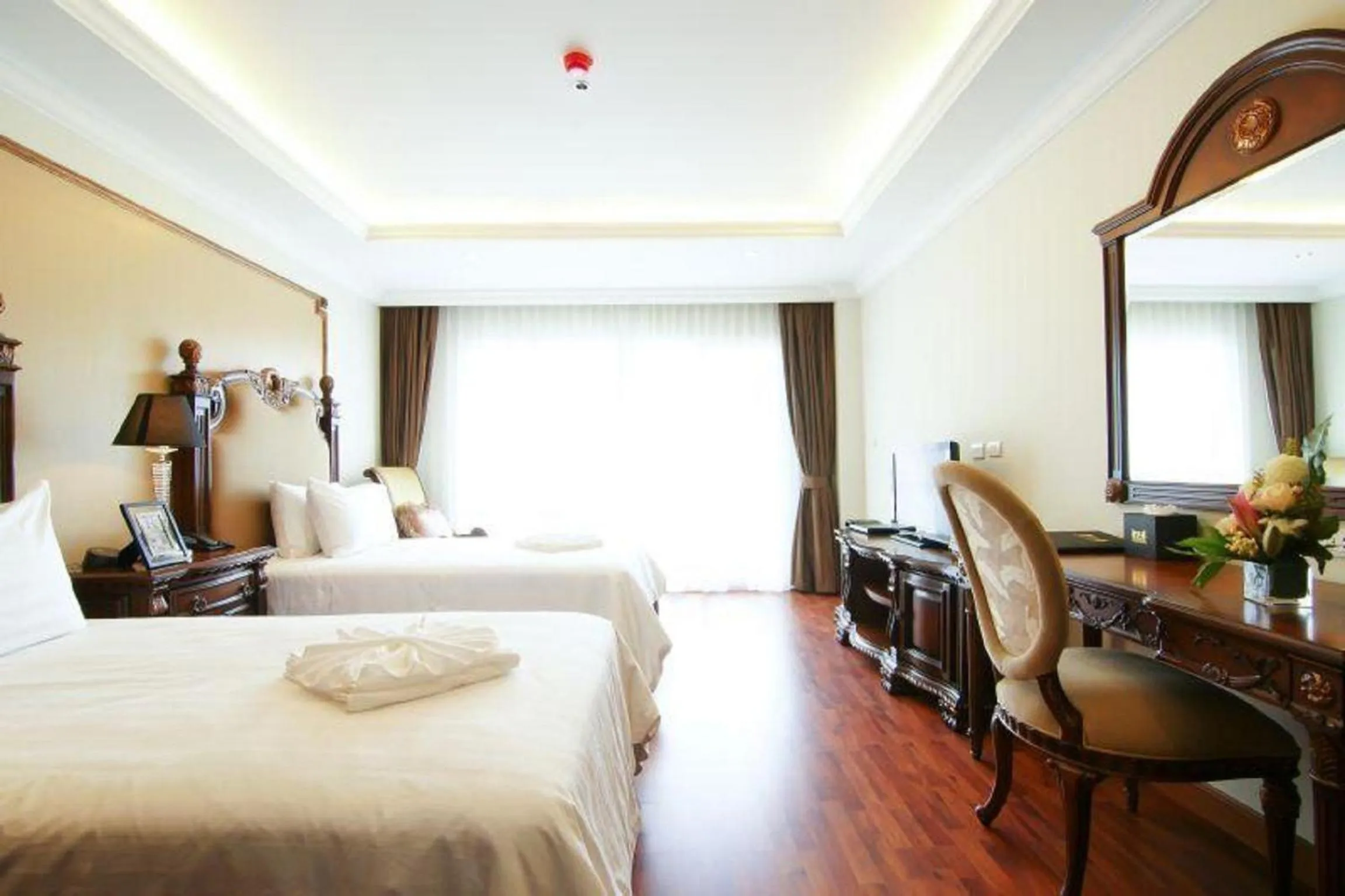 View (from property/room), Bed in LK Miracle Suite - SHA Extra Plus