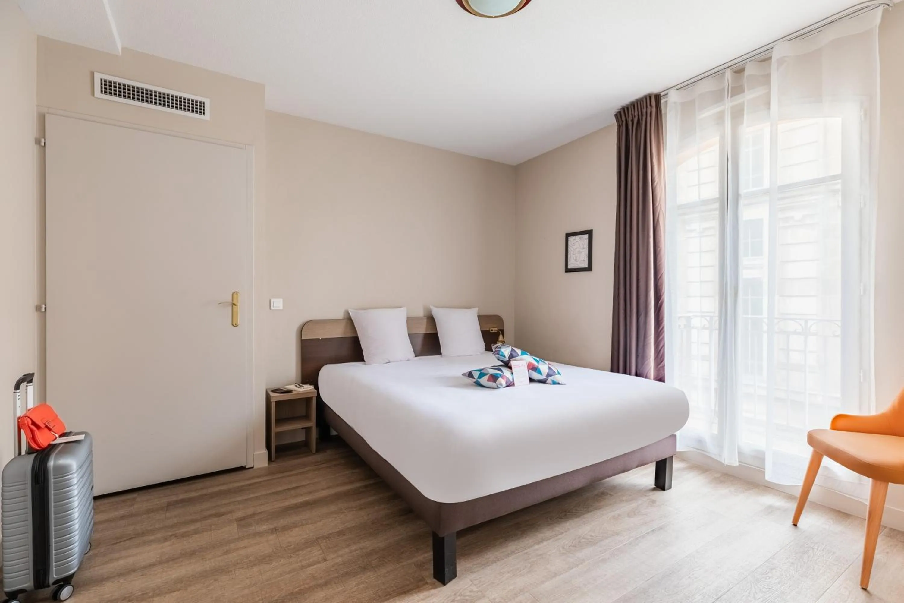 Bed in Appart'City Confort Agen Centre