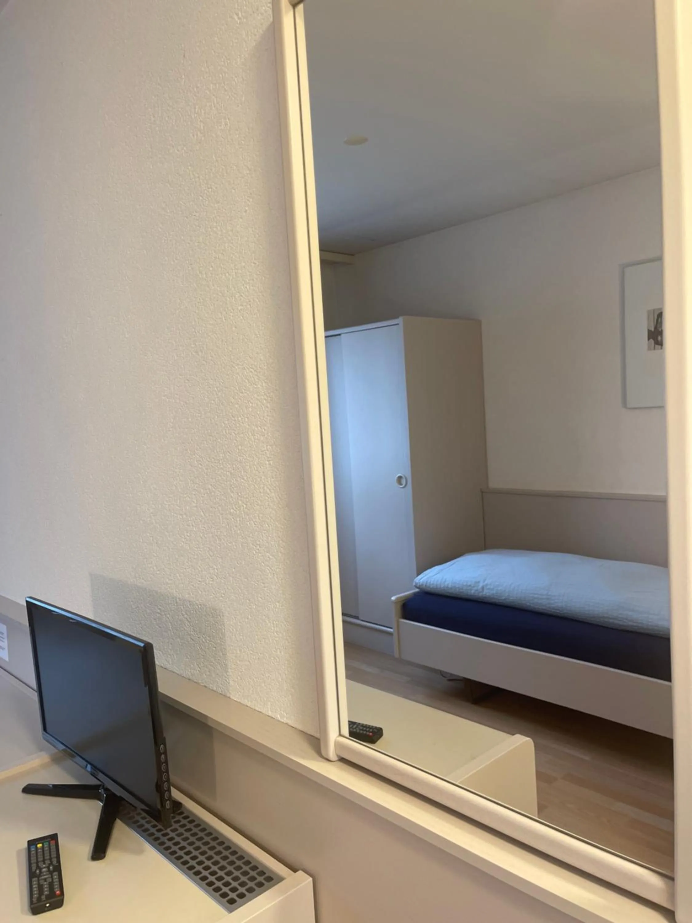 Bed in Hôtel les Berges