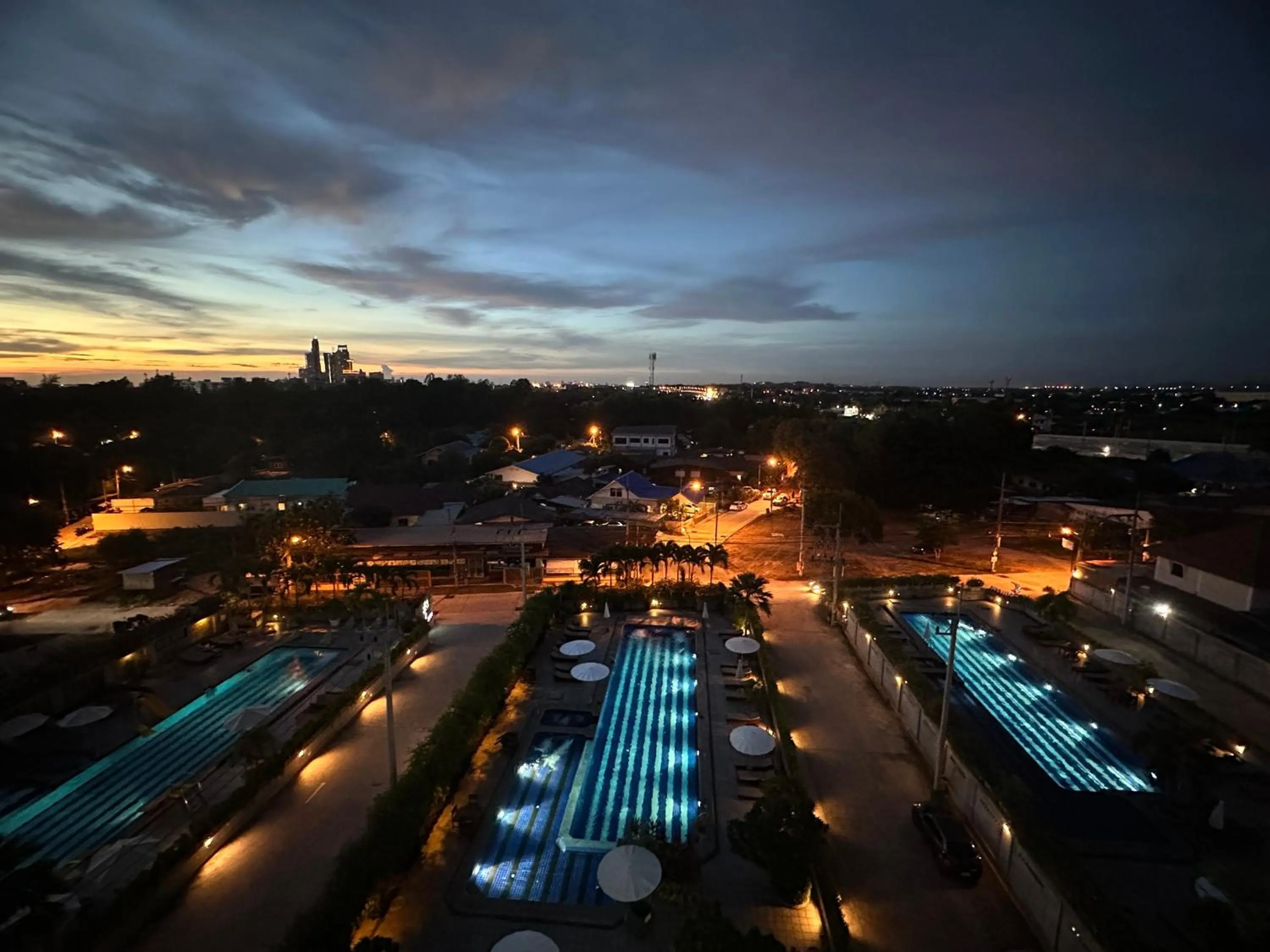 Swimming pool in Mangrove Prestige Hotel