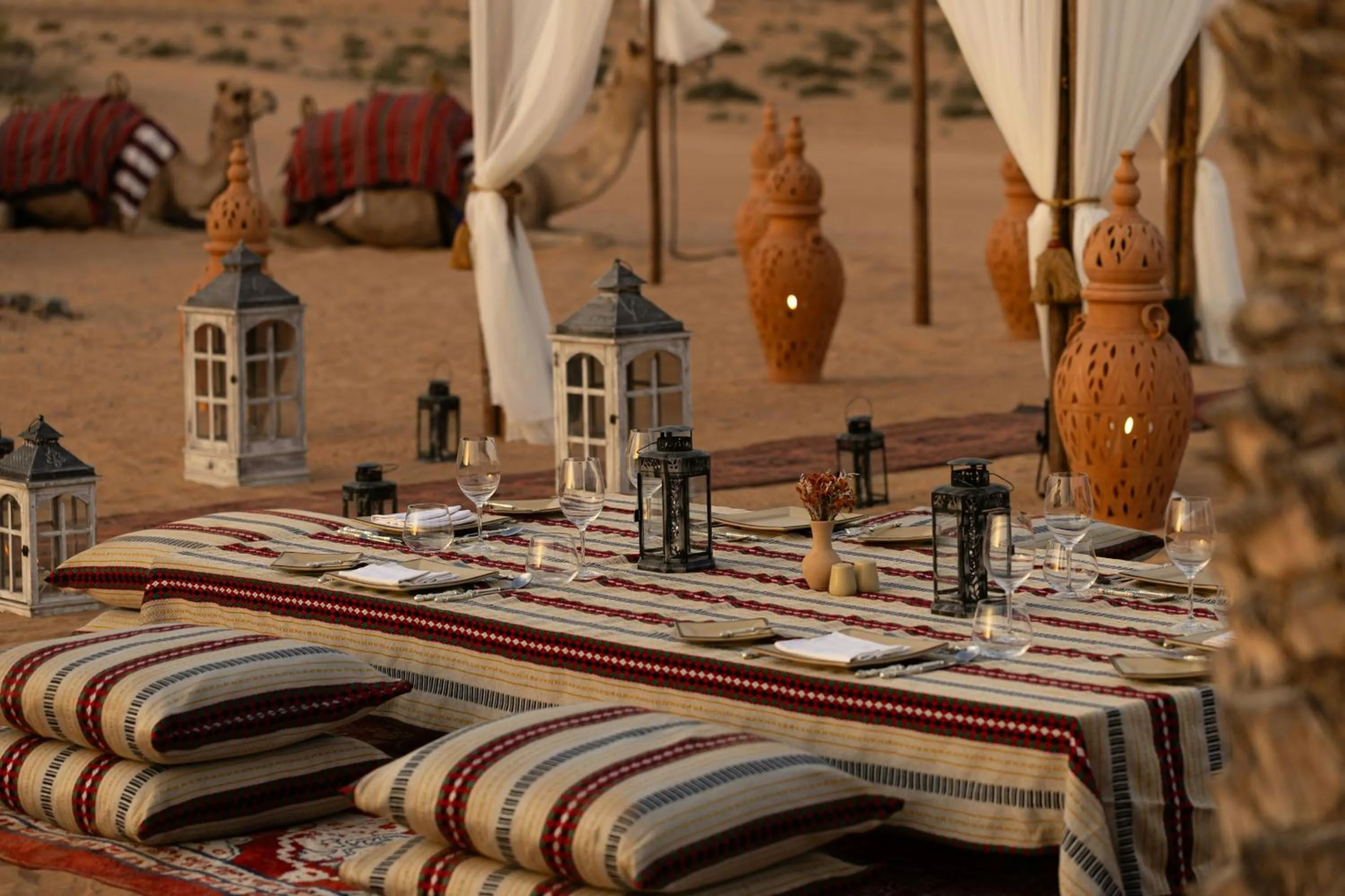 Restaurant/places to eat in Al Maha, a Luxury Collection Desert Resort & Spa, Dubai