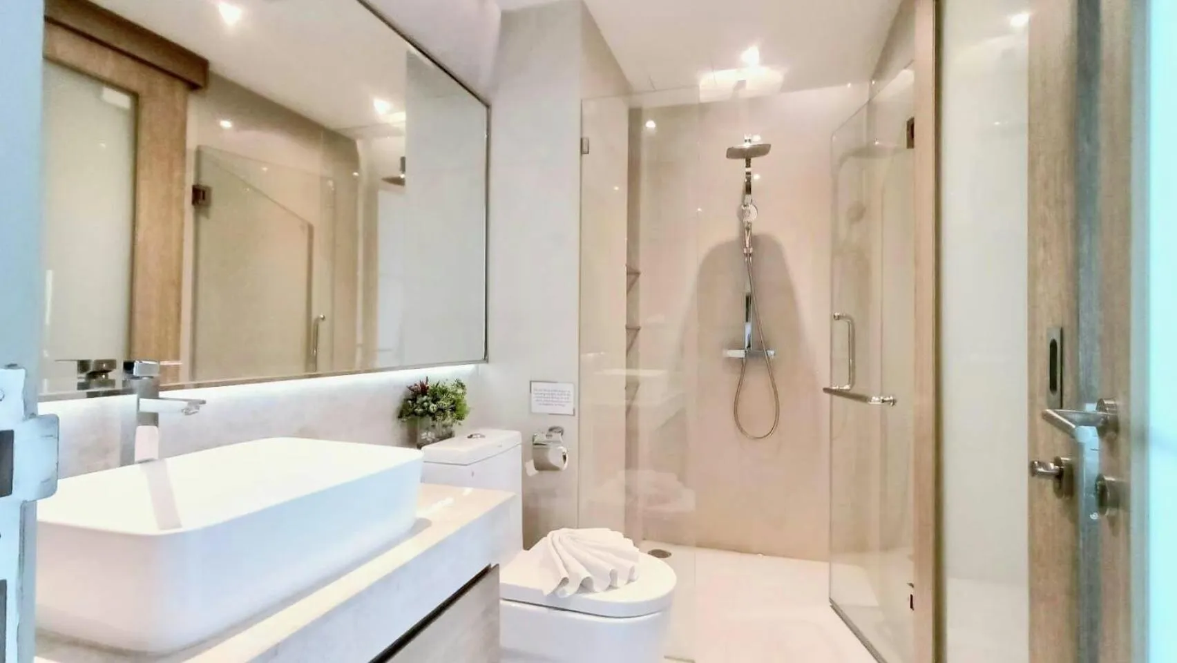 Toilet in Phu Dahla Residences