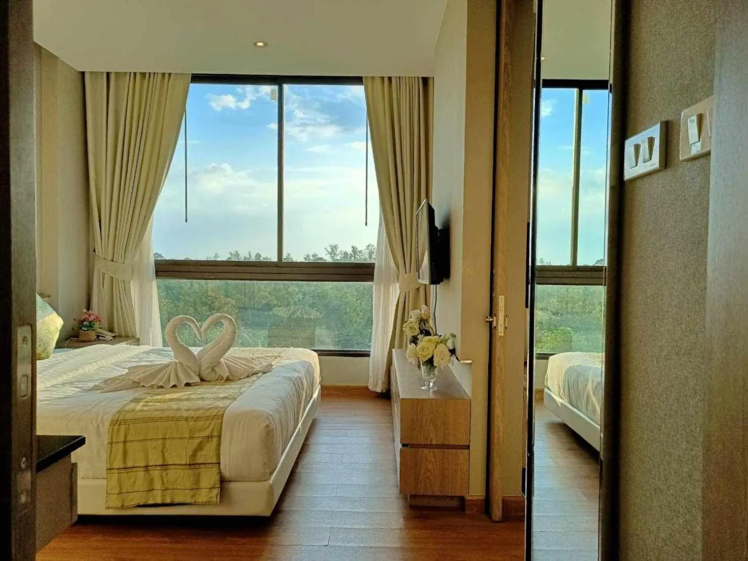 Bed in Phu Dahla Residences