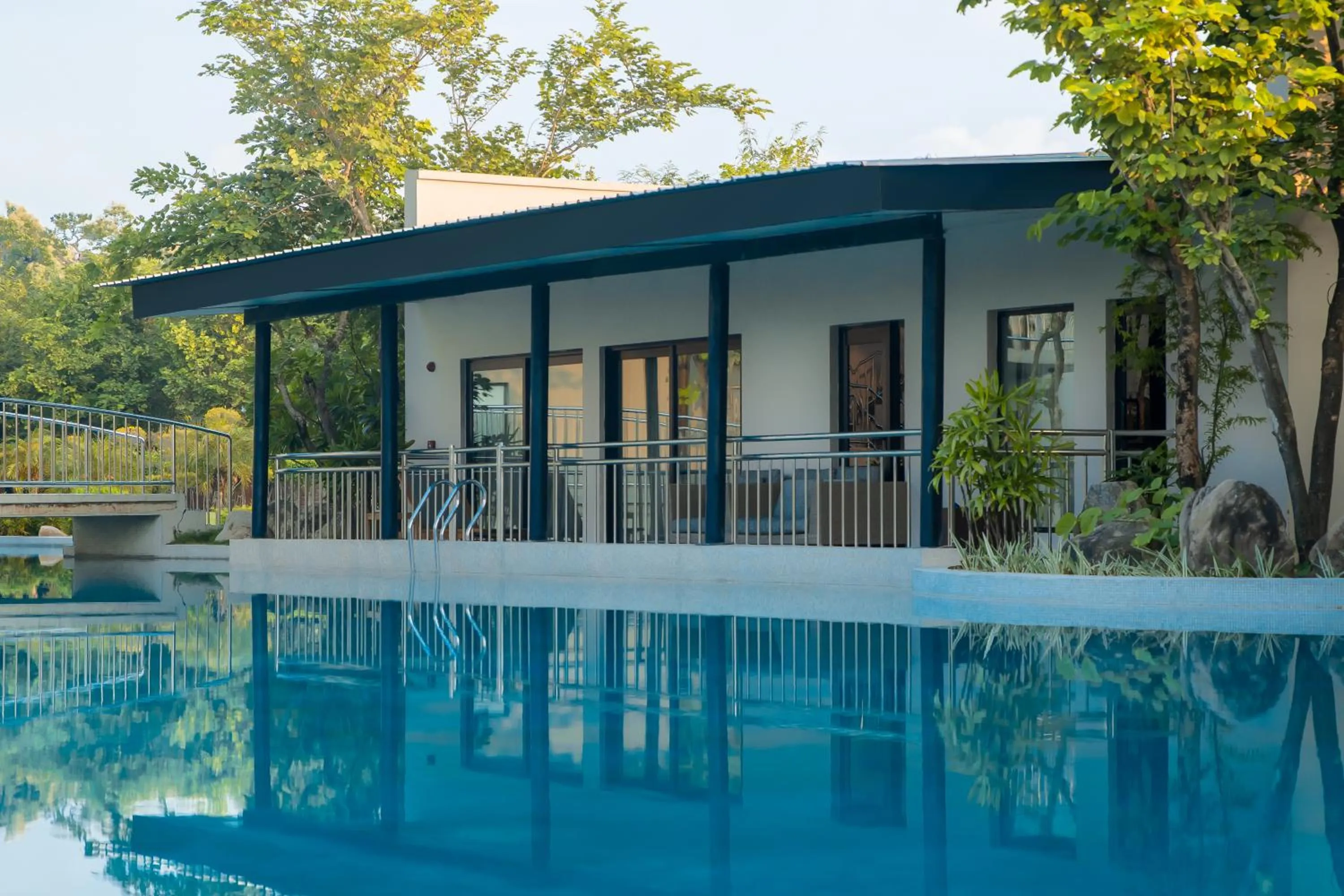 Swimming pool in Tiger Palace By Soaltee