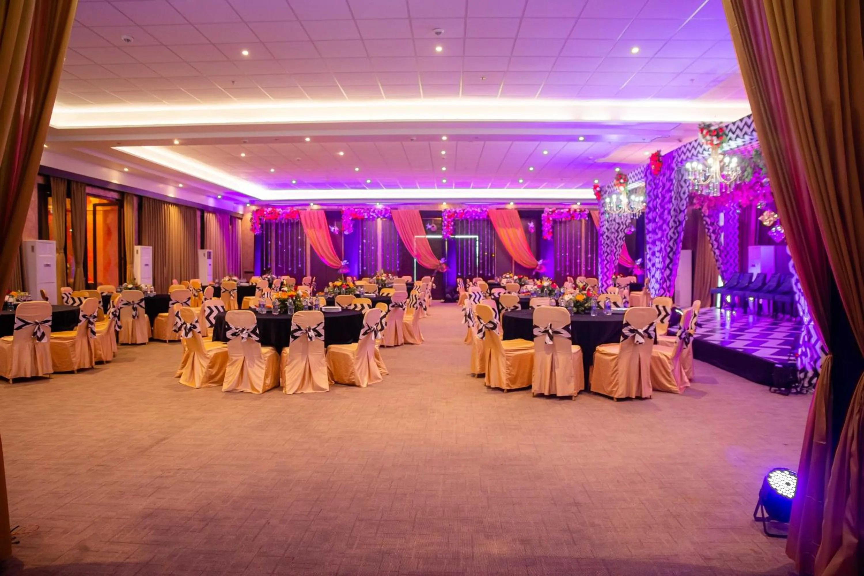 Meeting/conference room in Tiger Palace By Soaltee