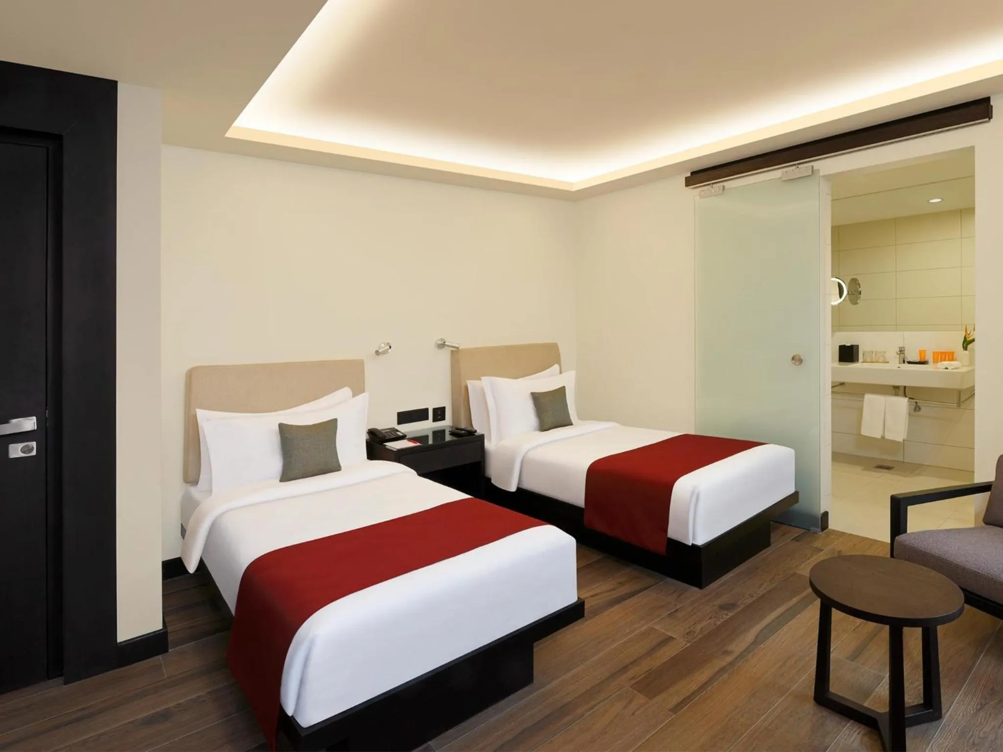 Bedroom, Bed in Tiger Palace By Soaltee