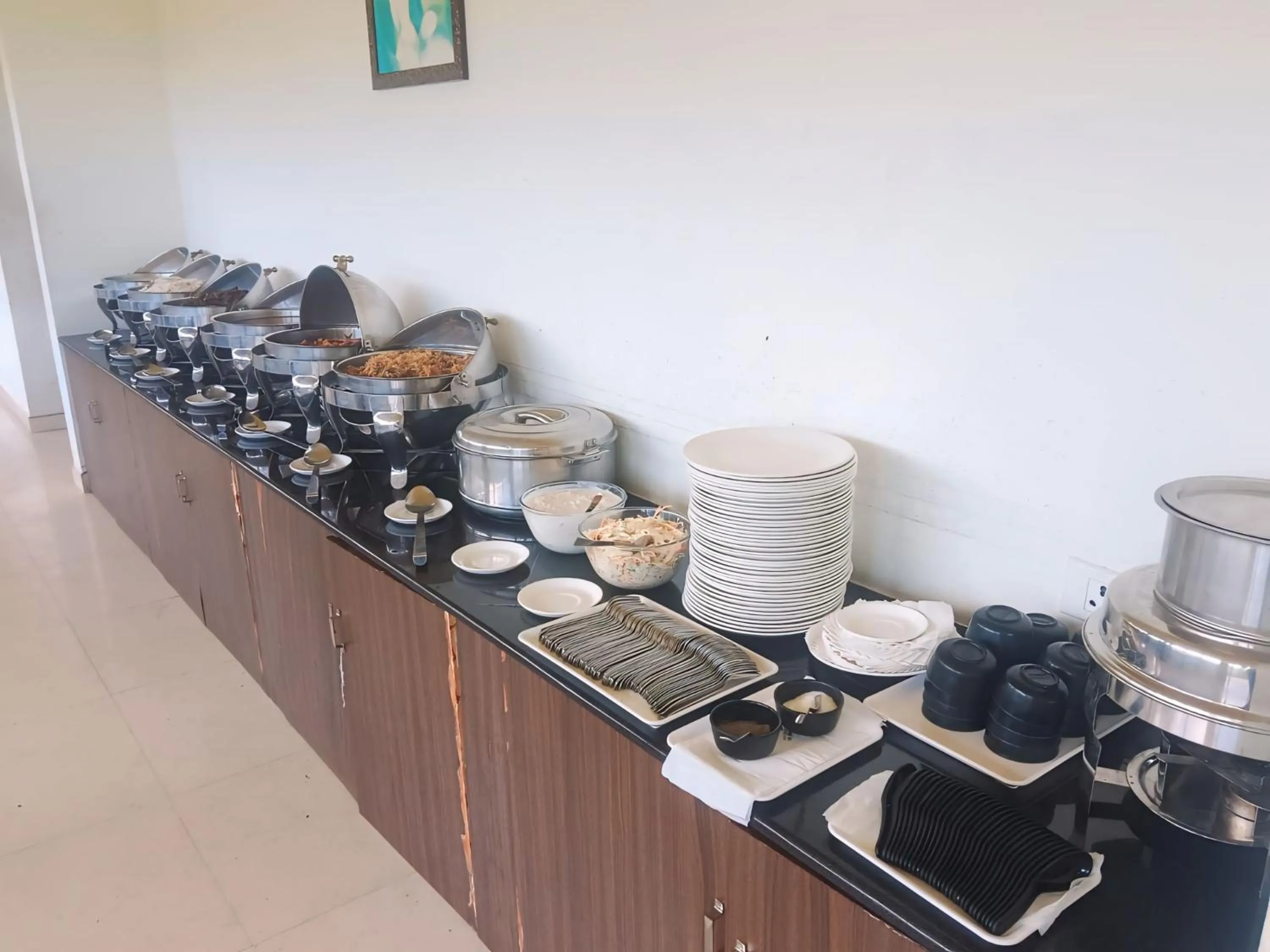 Restaurant/places to eat in Coastal Grand - Yercaud