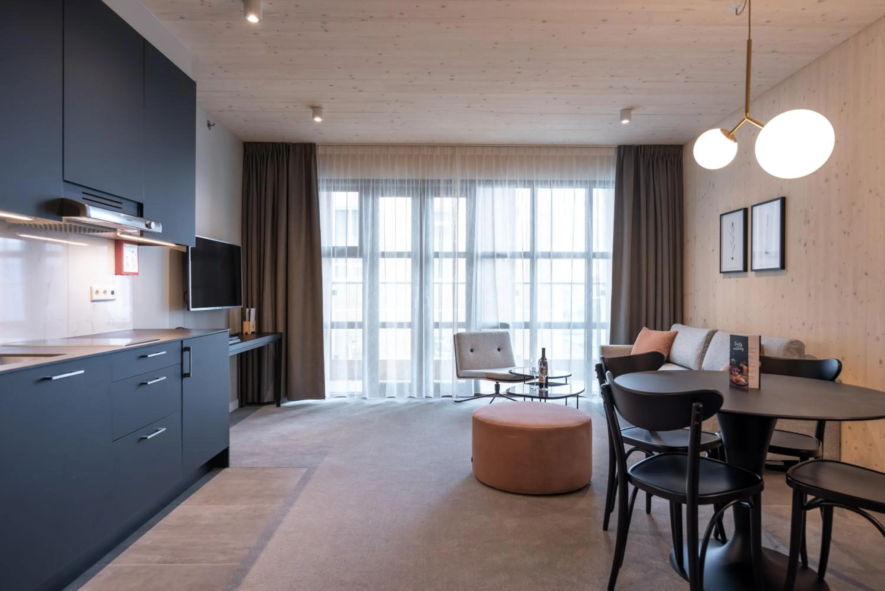 Kitchen or kitchenette in Reykjavik Residence Apartment Hotel