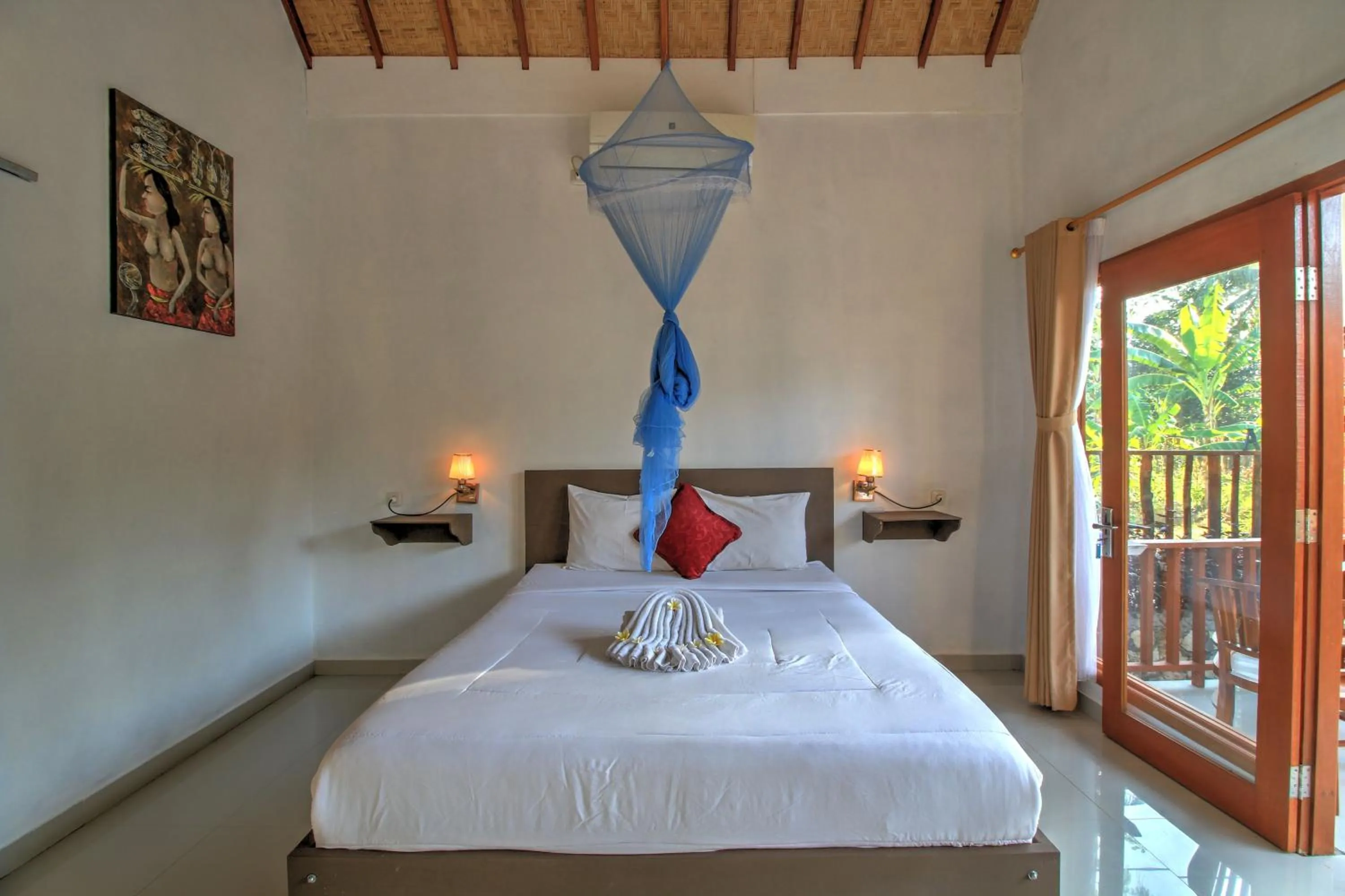 Bed in Saren Villa