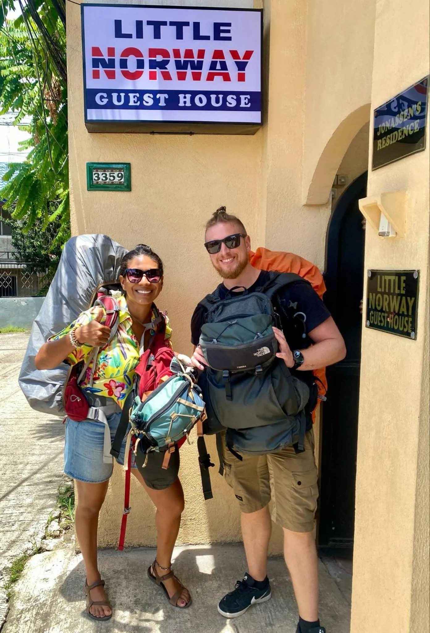 Property building in Little Norway Guesthouse - Mactan Cebu International Airport