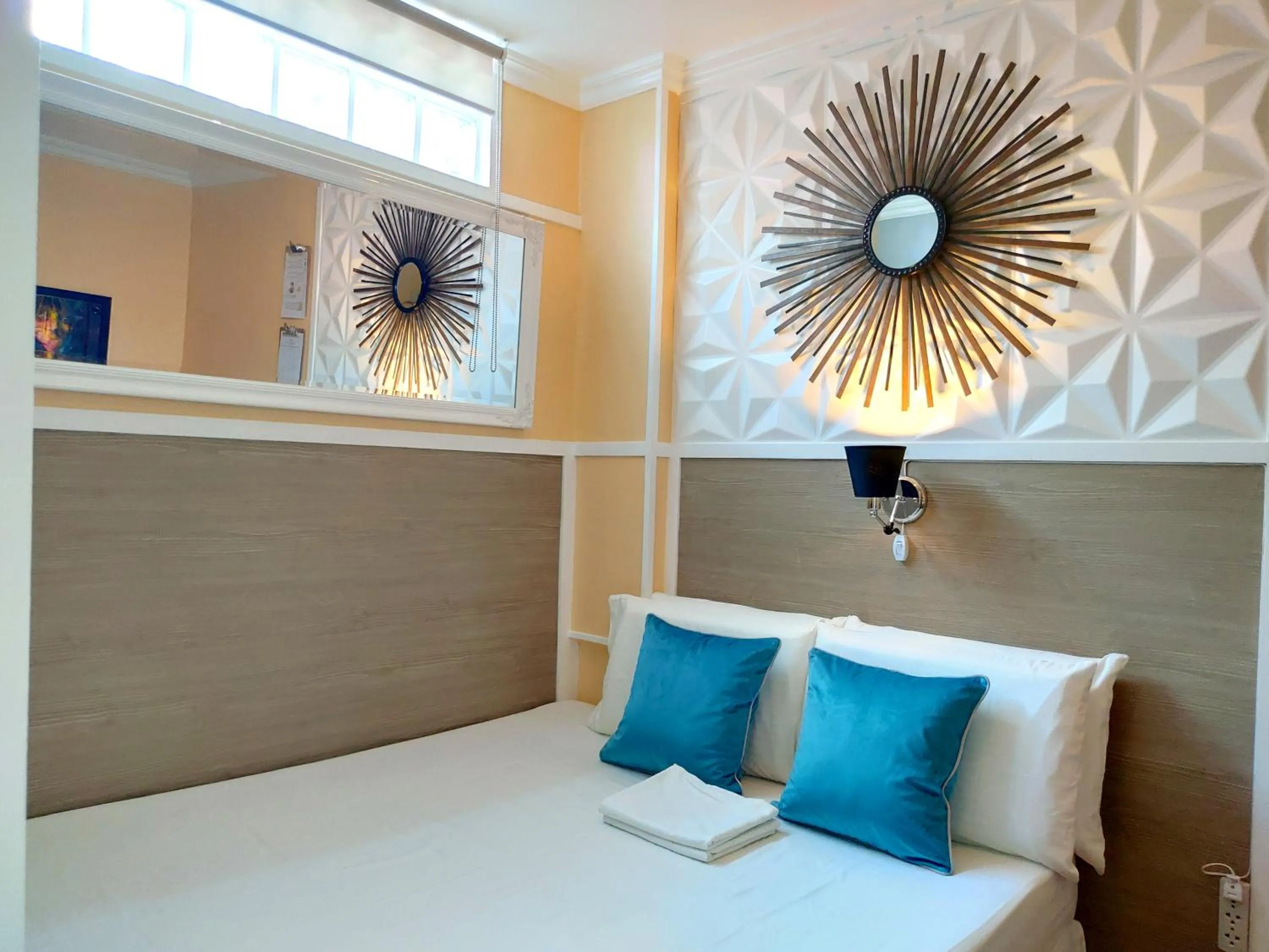 Bedroom, Bed in Little Norway Guesthouse - Mactan Cebu International Airport