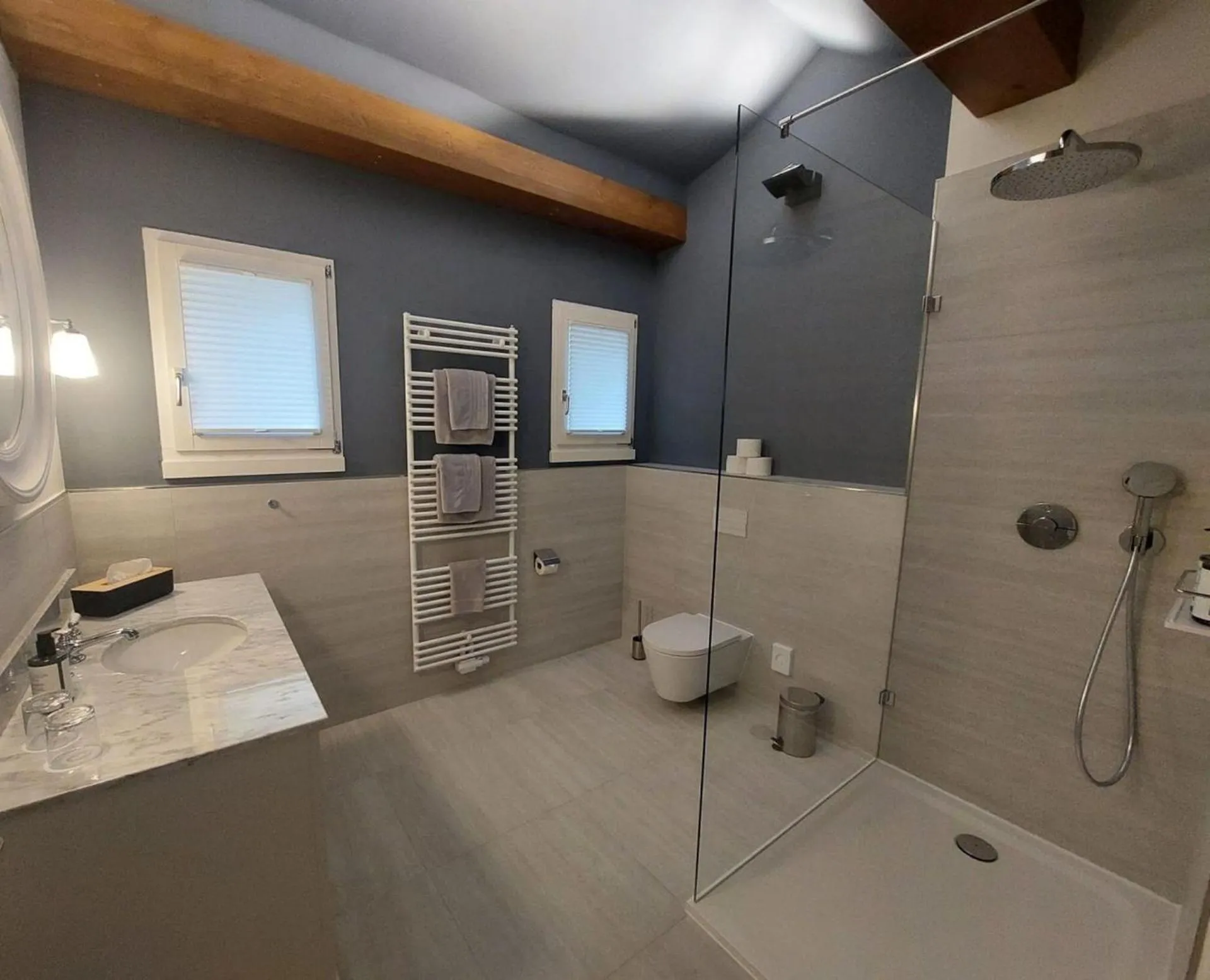 Bathroom in Hotel Waldhaus Prieros