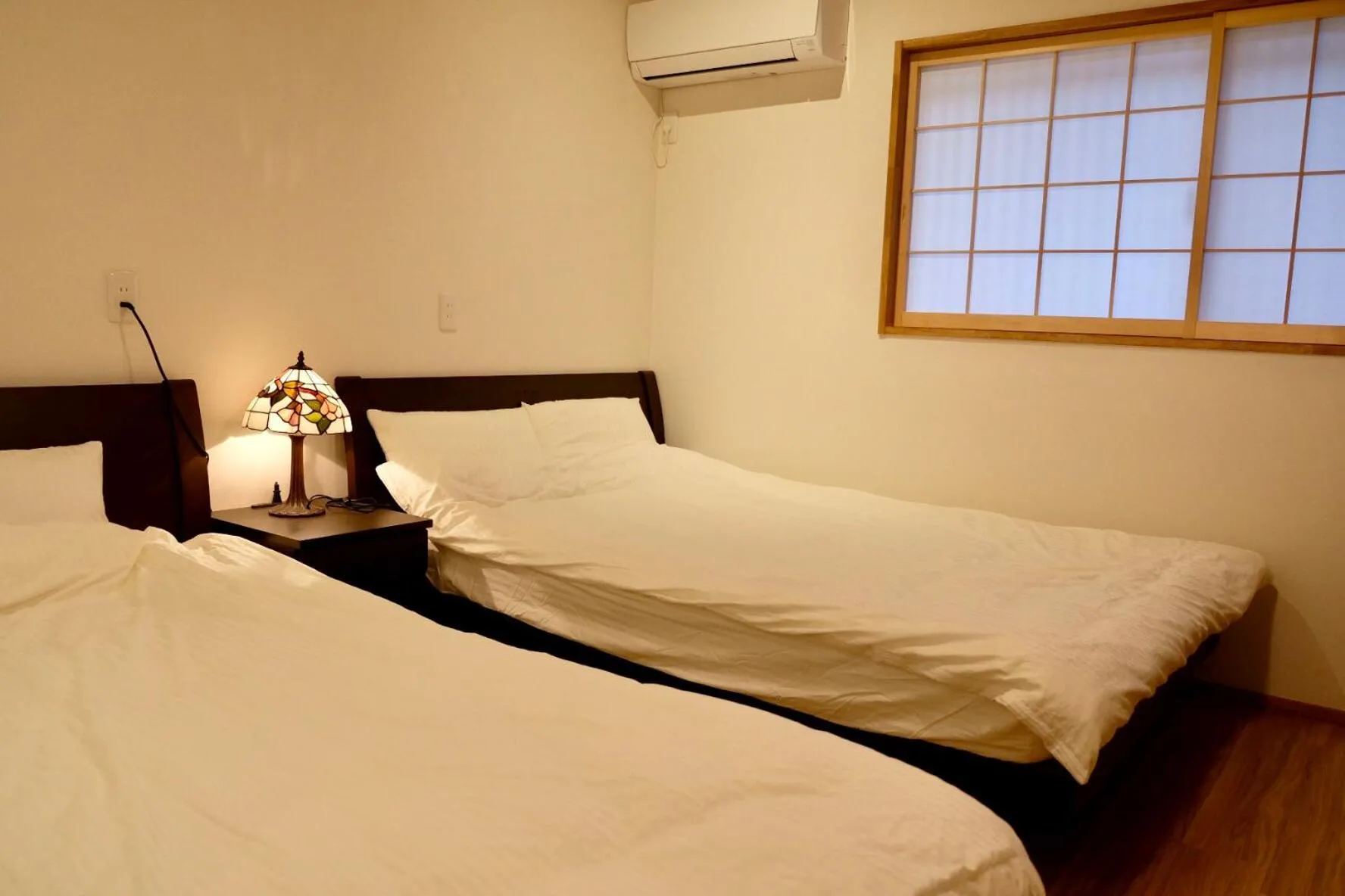 Tsurui Nijo 鶴居二条