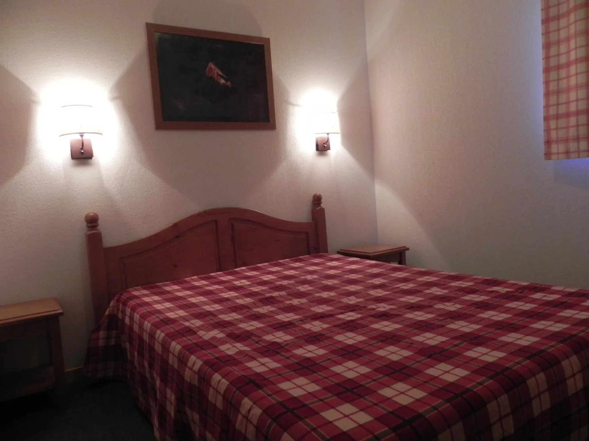 Bedroom, Bed in Lagrange Vacances Les Valmonts de Val Cenis