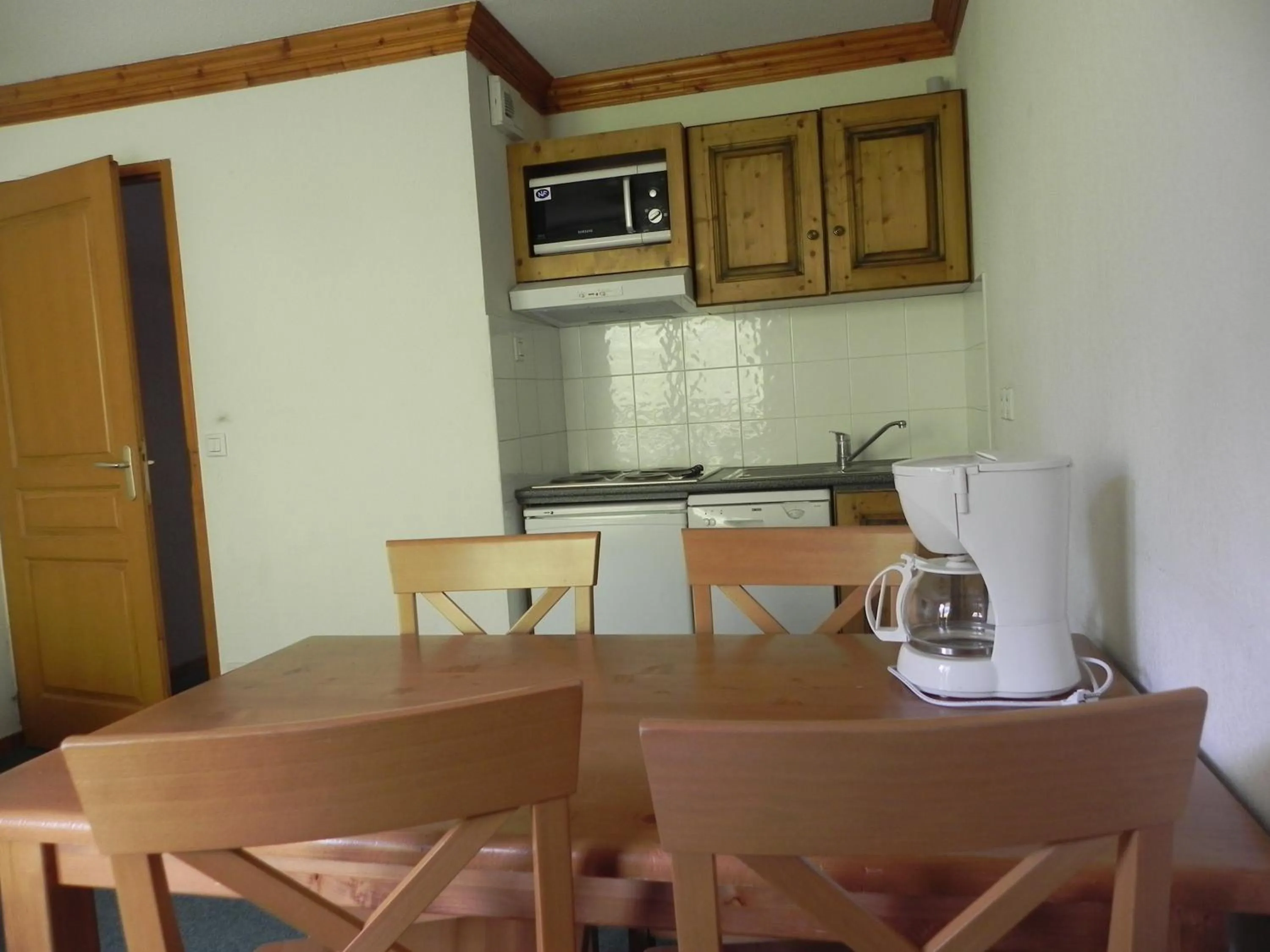Dining area in Lagrange Vacances Les Valmonts de Val Cenis