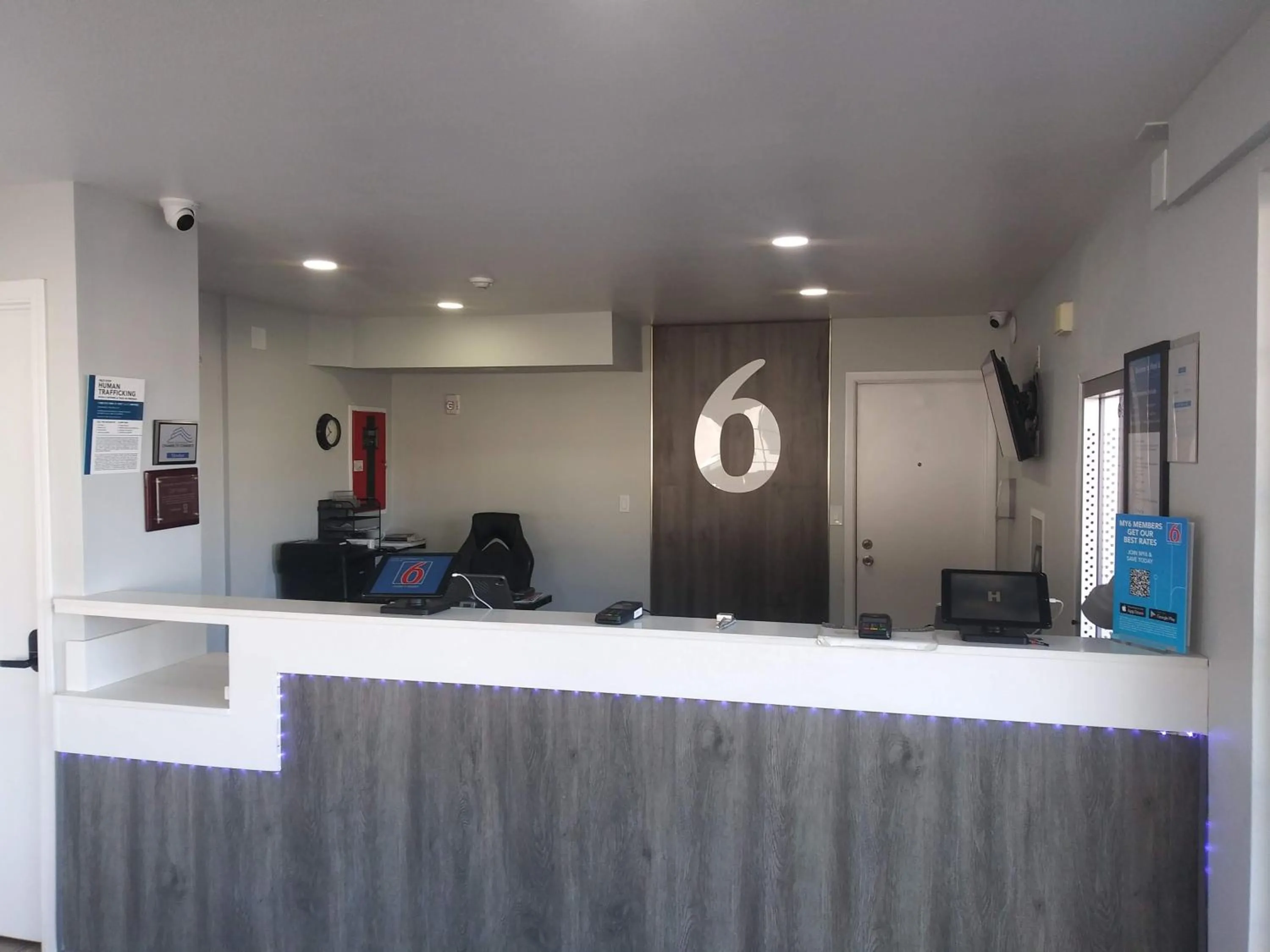 Lobby or reception in Motel 6-West Sacramento, CA