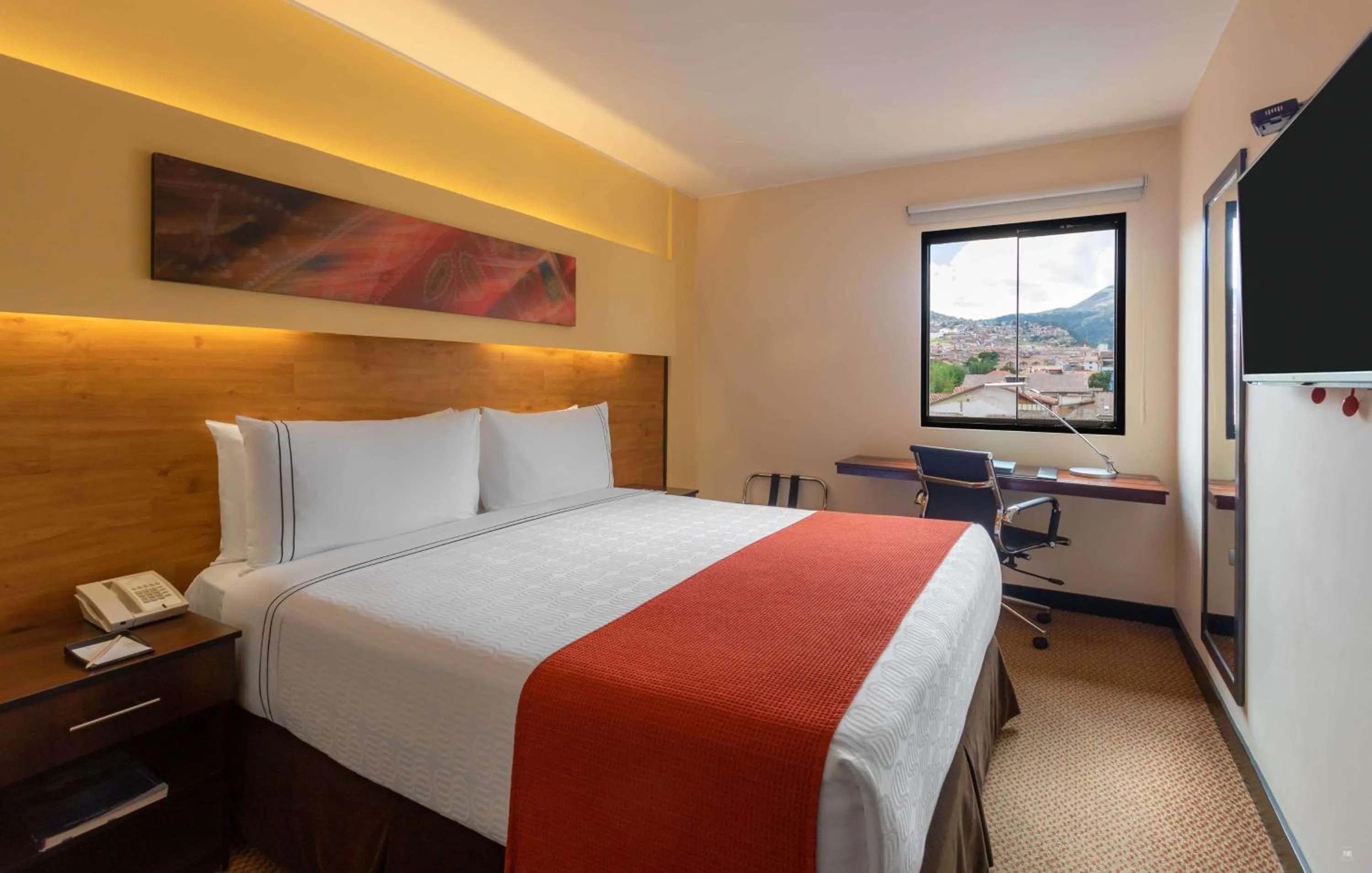 TV and multimedia, Bed in Sonesta Hotel Cusco