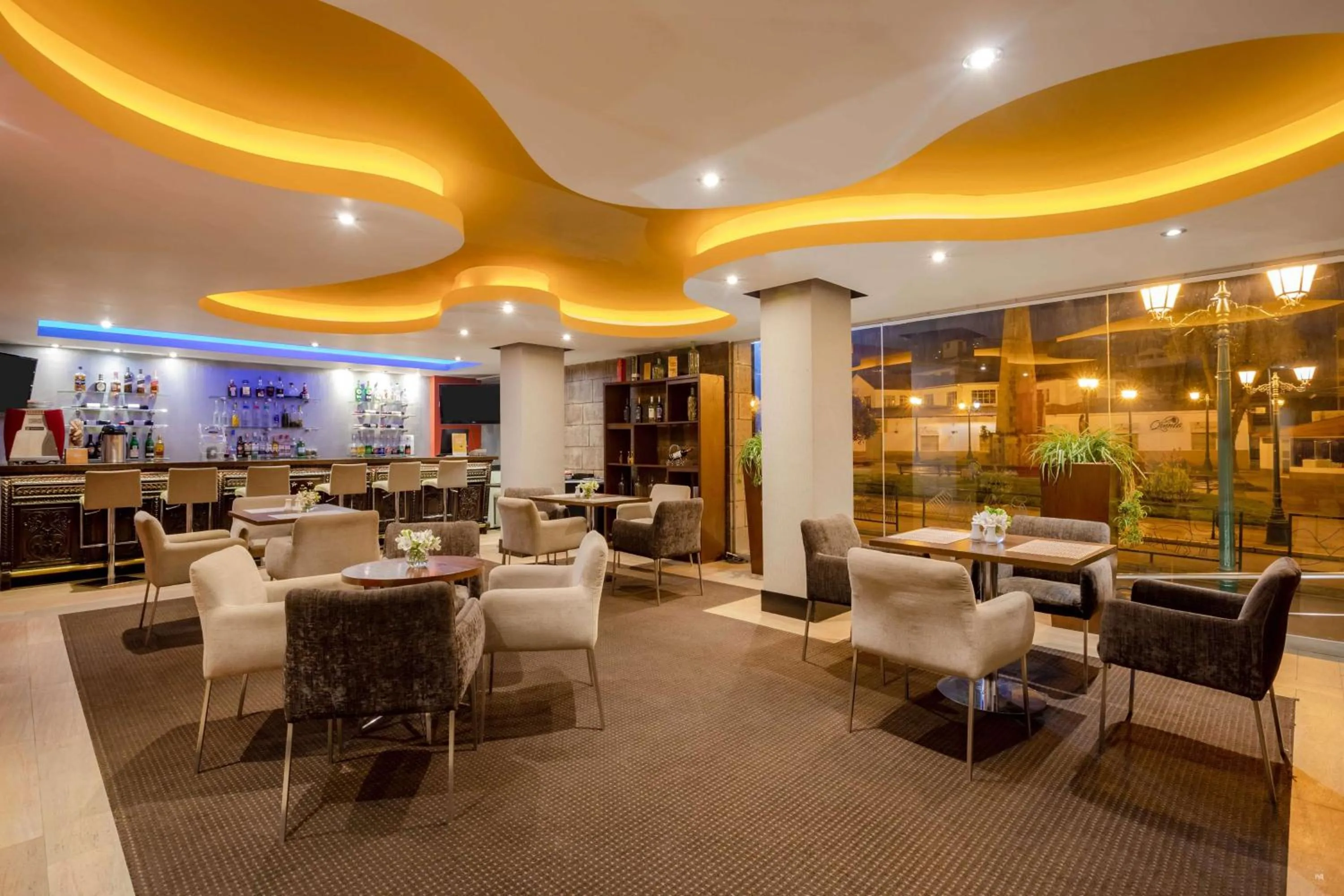 Lounge or bar in Sonesta Hotel Cusco