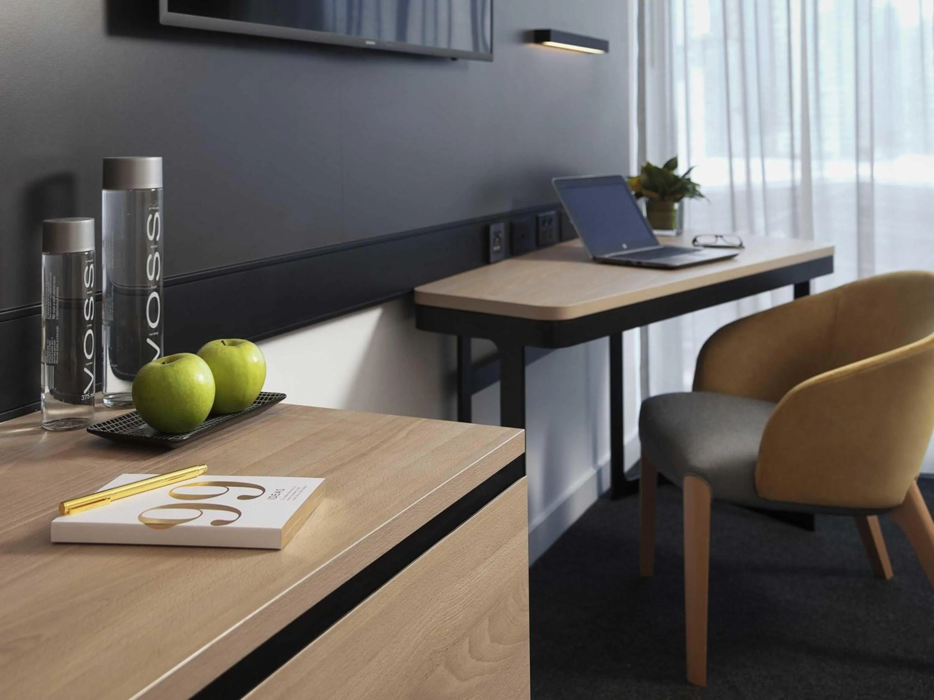 Bedroom in Novotel Melbourne South Wharf