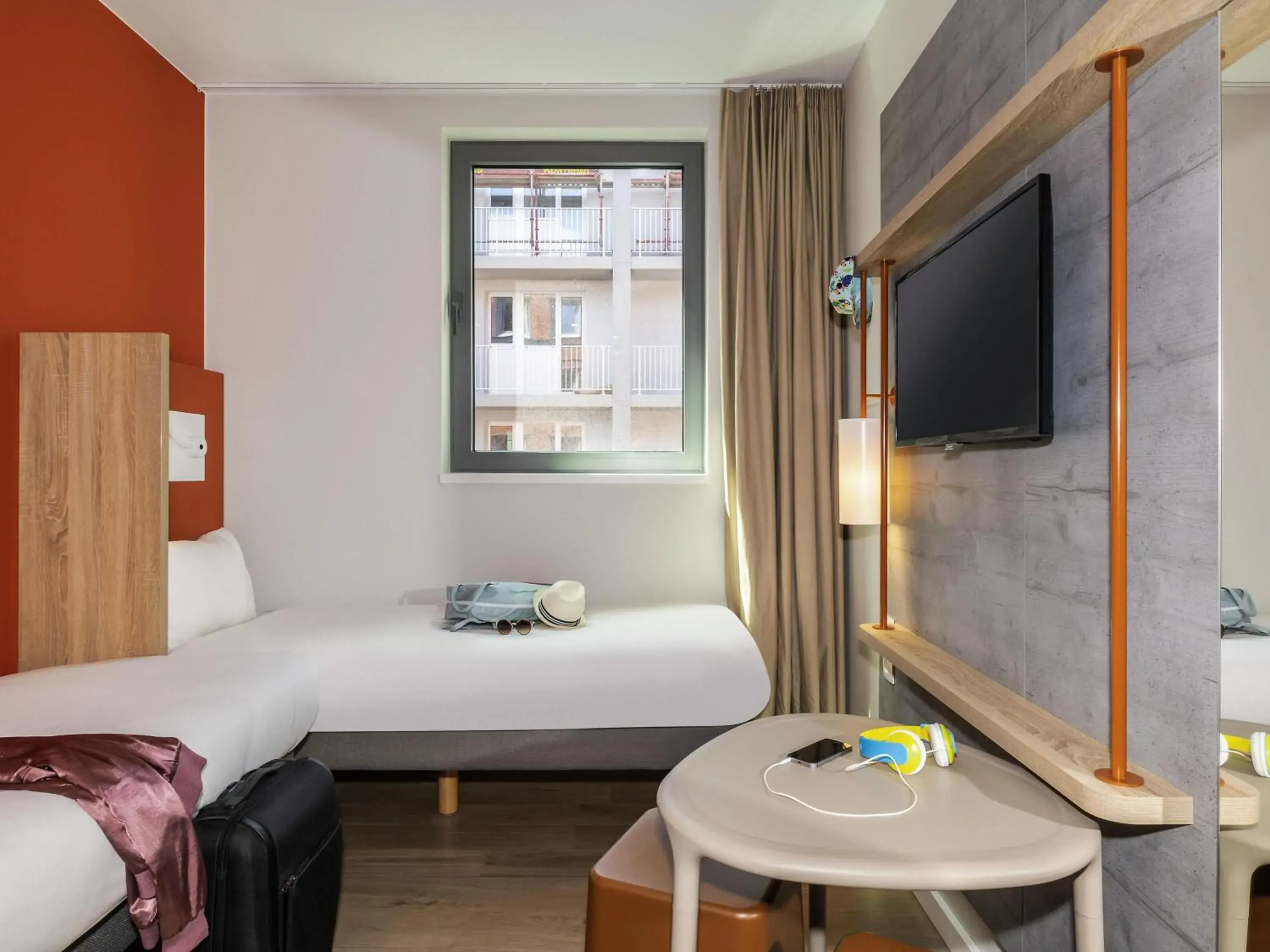 Twin Room in ibis budget Gent Centrum Dampoort Twin Room in ibis budget Gent Centrum Dampoort