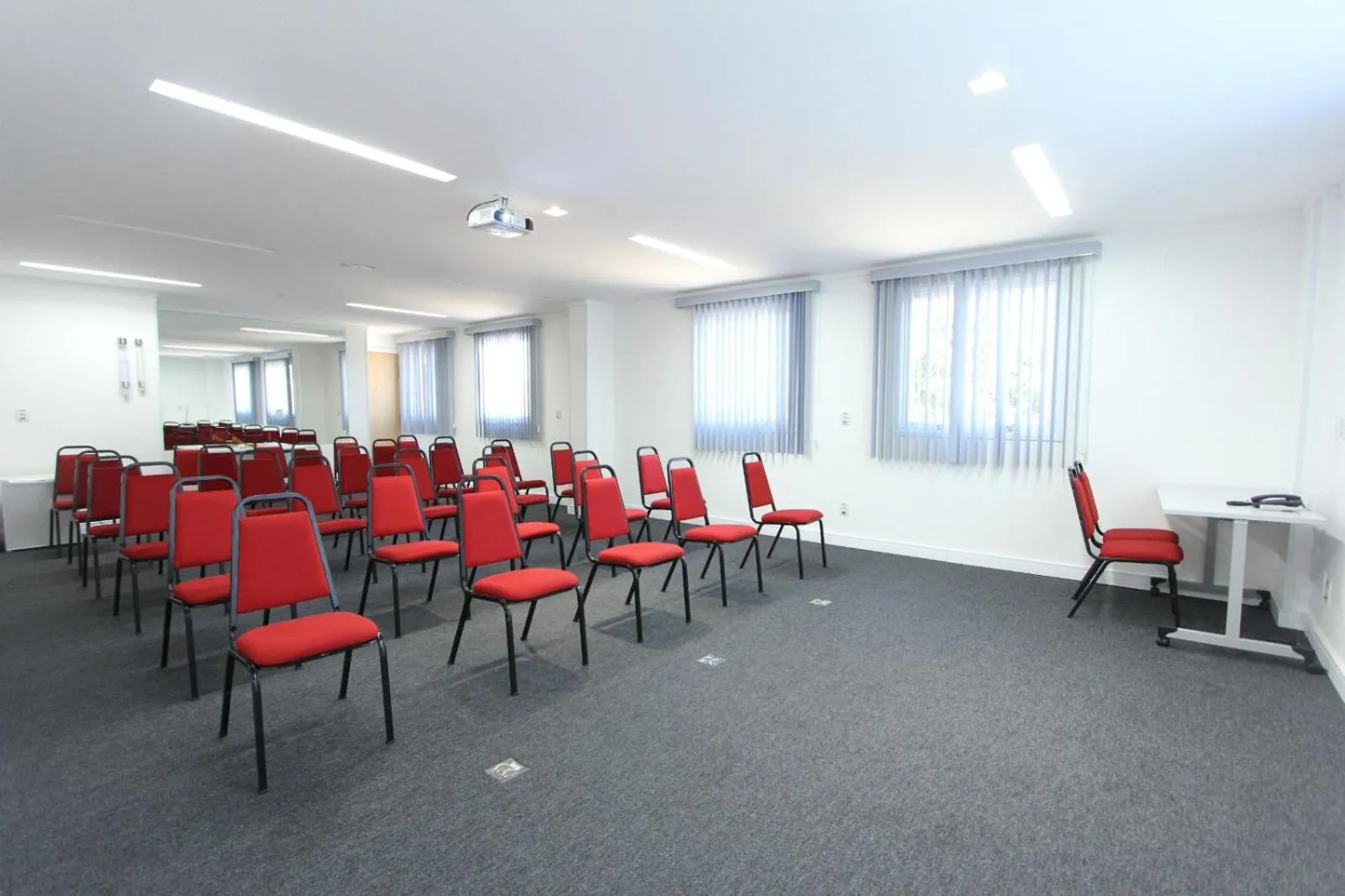 Meeting/conference room in Ajax Hoteis