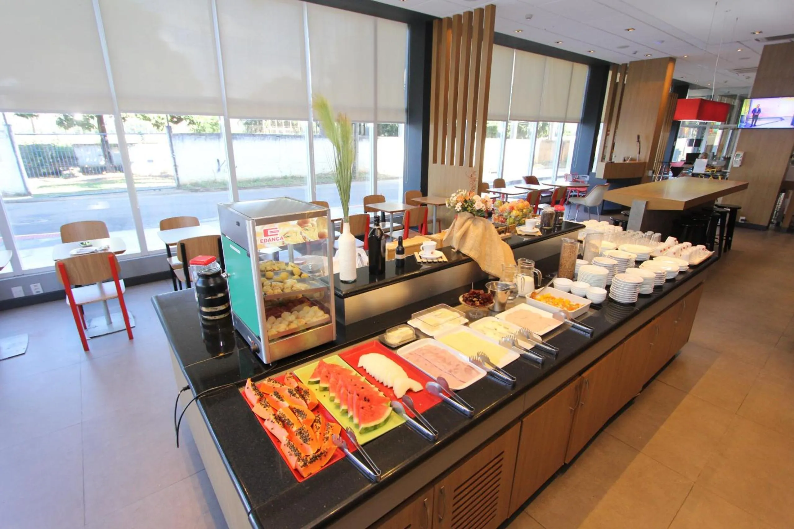 Restaurant/places to eat in Ajax Hoteis