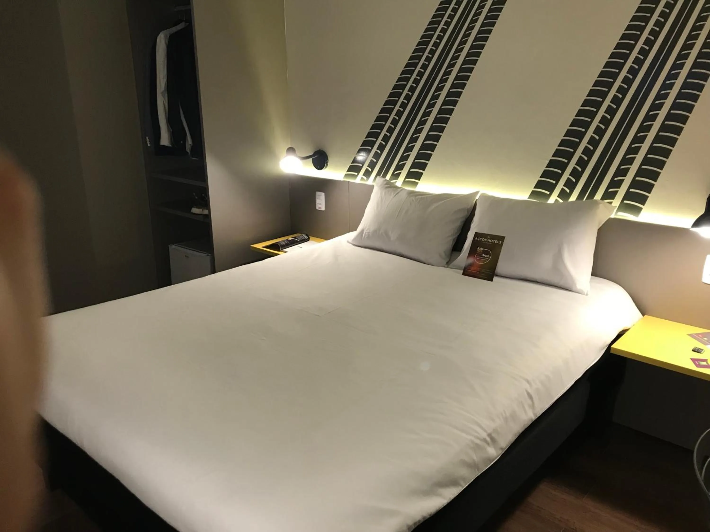 Photo of the whole room, Bed in ibis Styles Três Rios