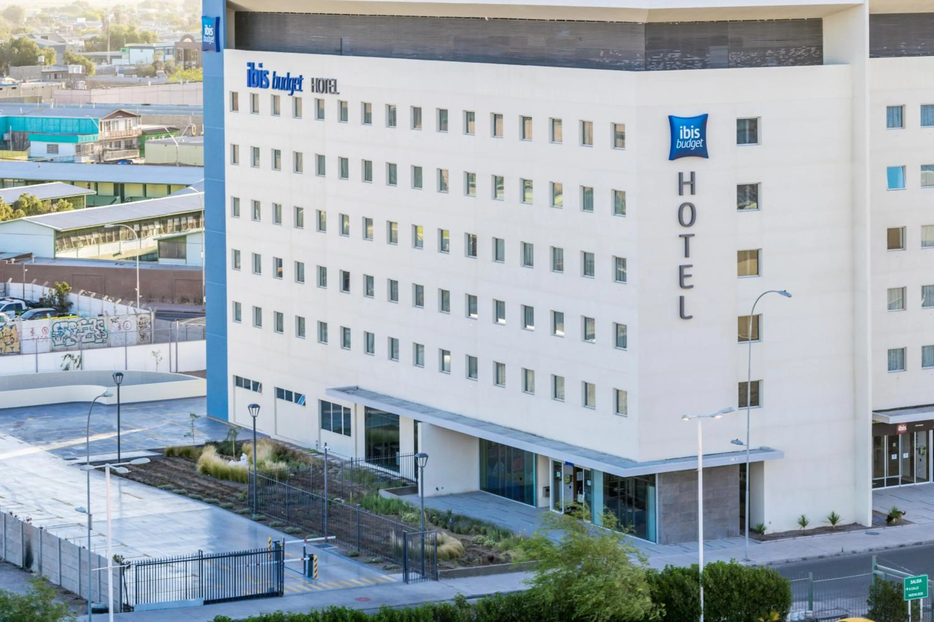 Property building in ibis budget Calama