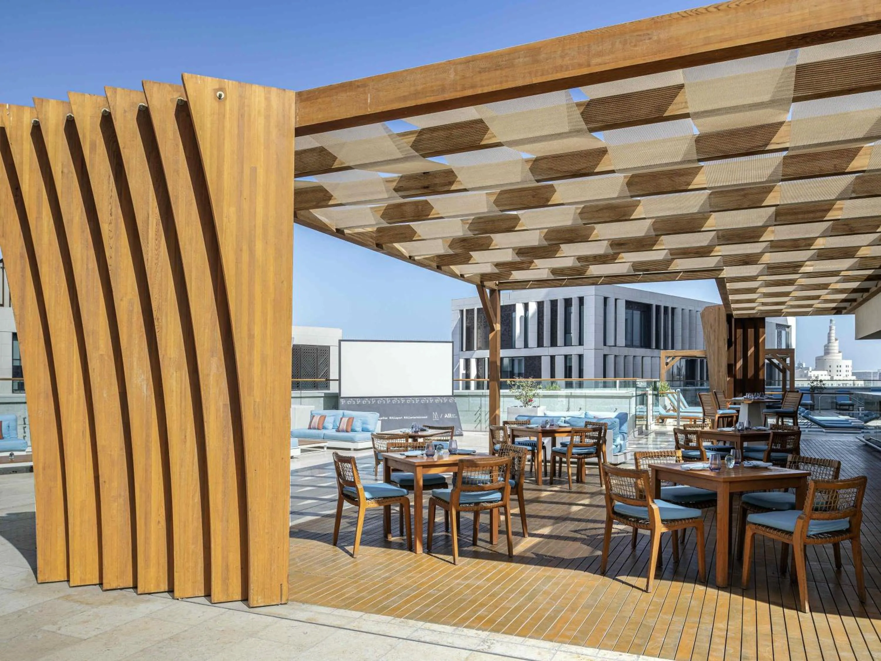 Lounge or bar in Alwadi Hotel Doha - MGallery Collection