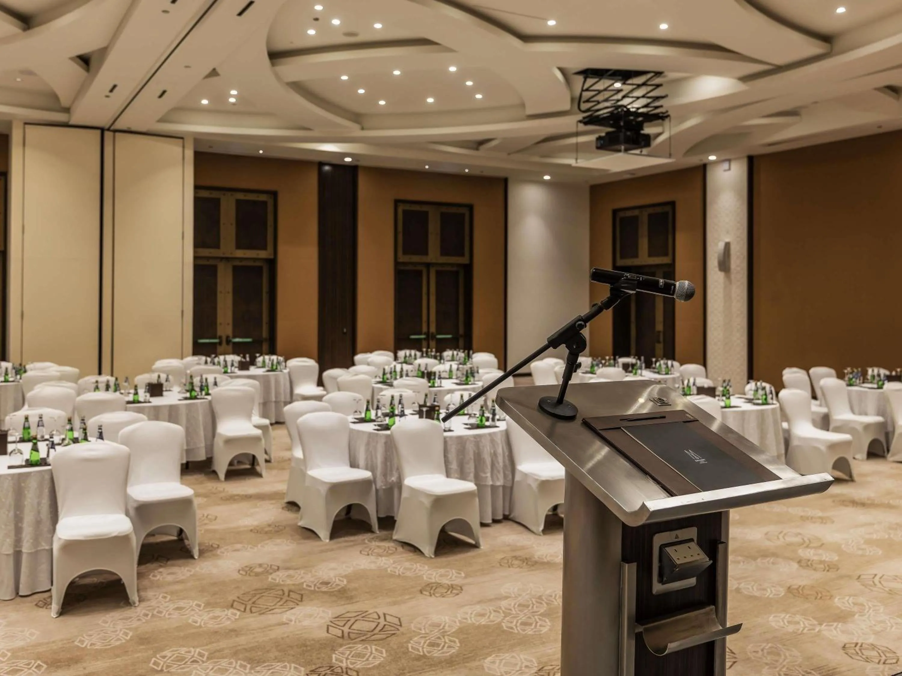 Meeting/conference room in Alwadi Hotel Doha - MGallery Collection