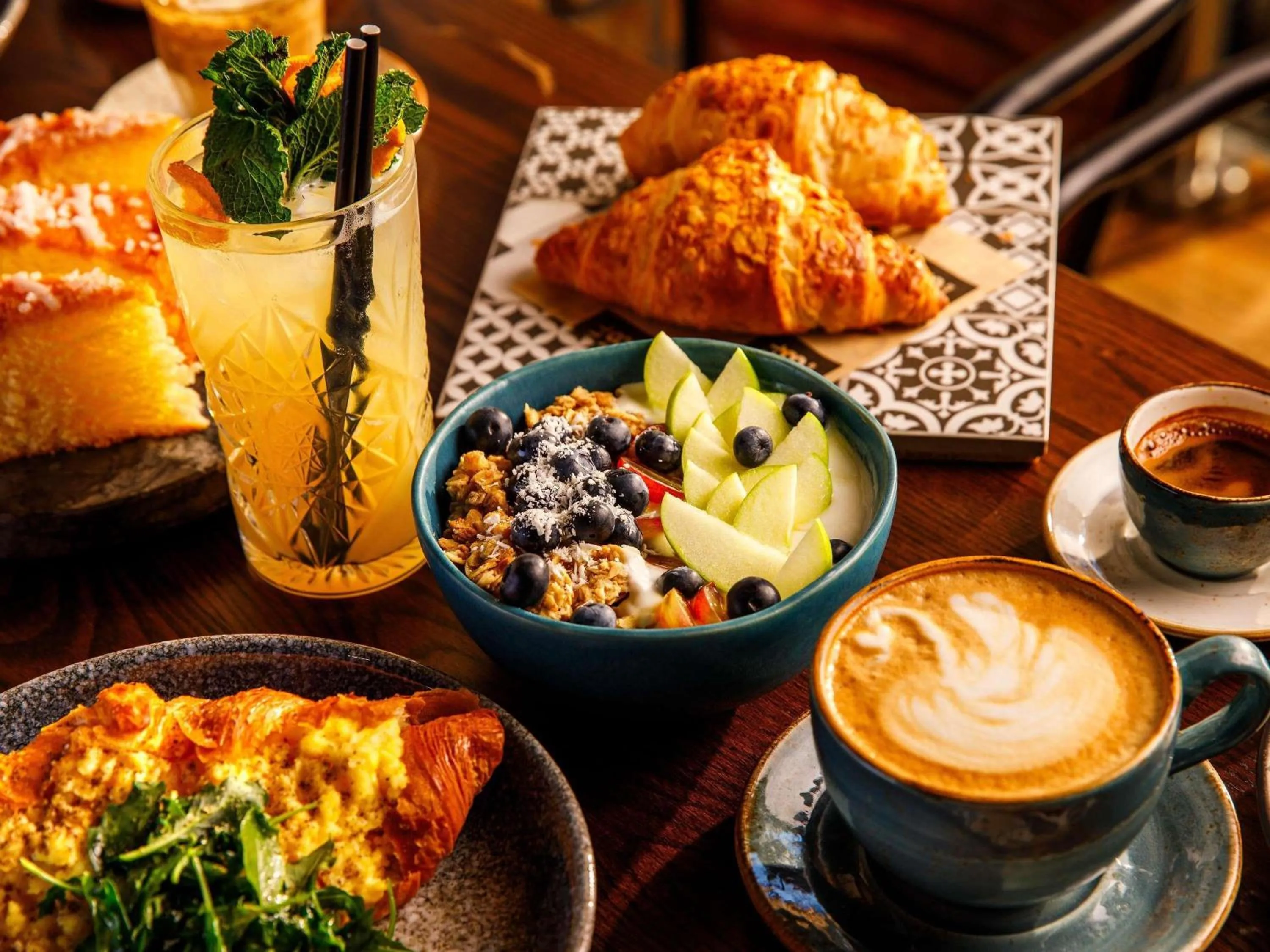 Breakfast in ibis London Canning Town