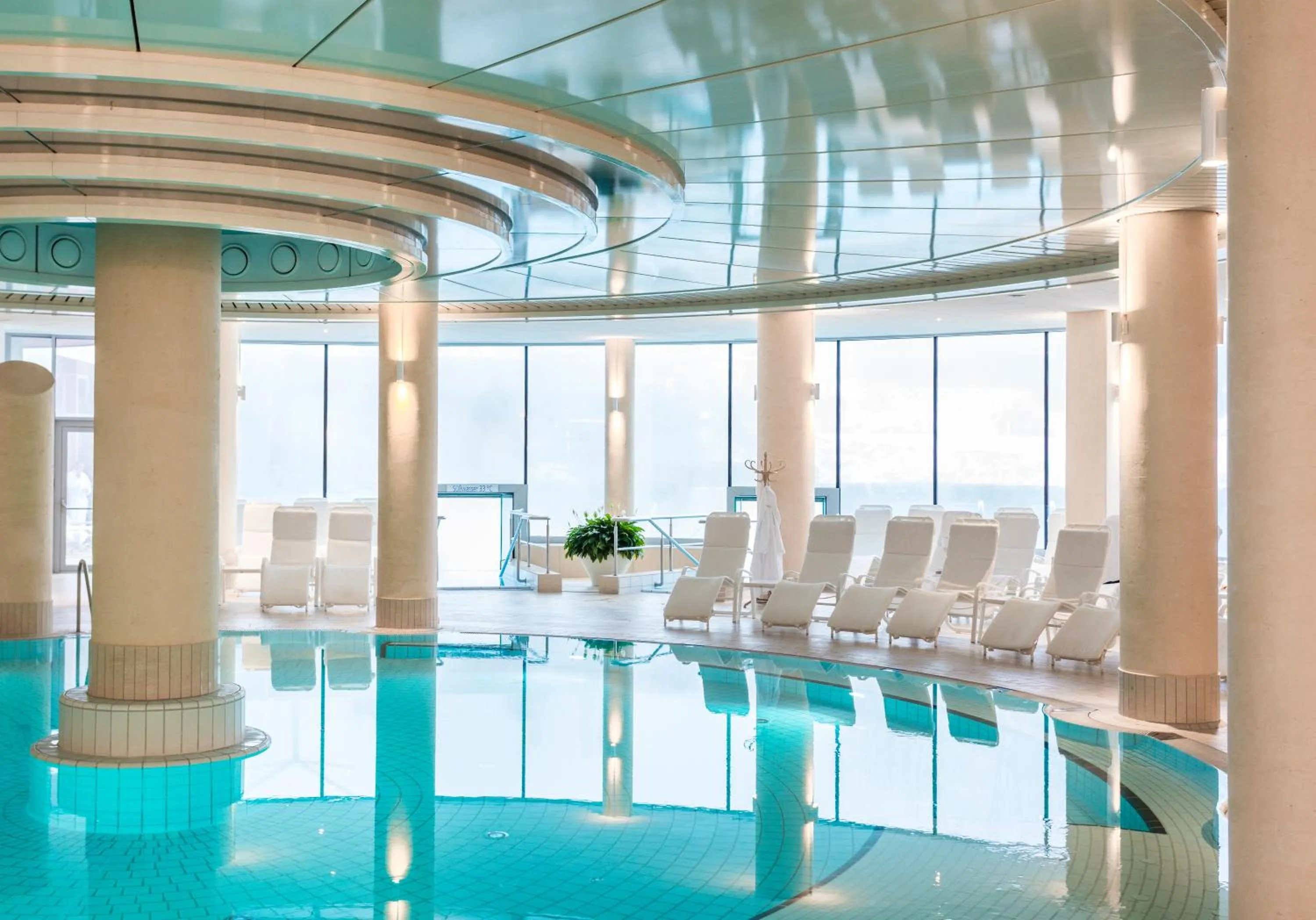 Hot Spring Bath in Hotel & Spa Der Steirerhof