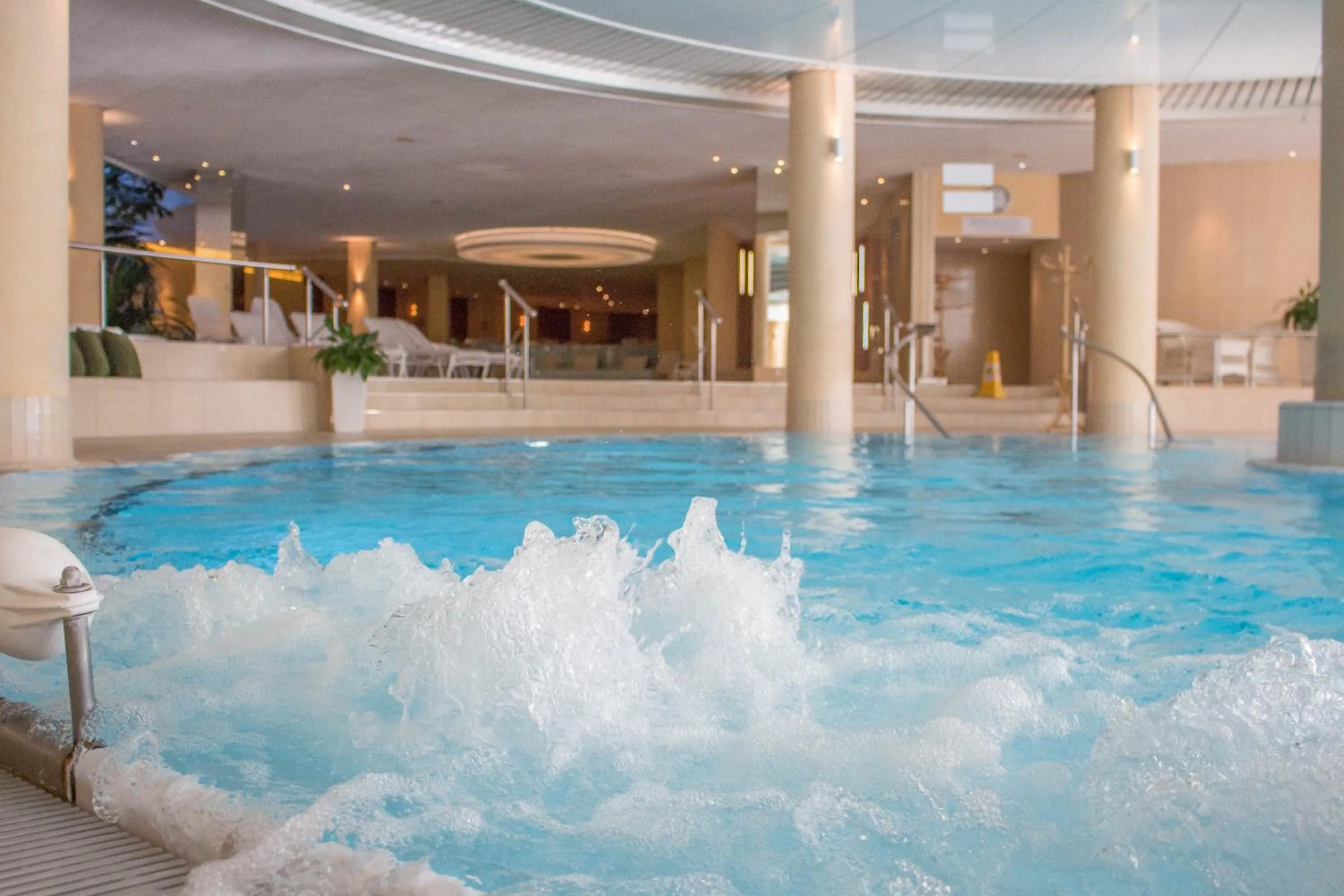 Hot Spring Bath in Hotel & Spa Der Steirerhof