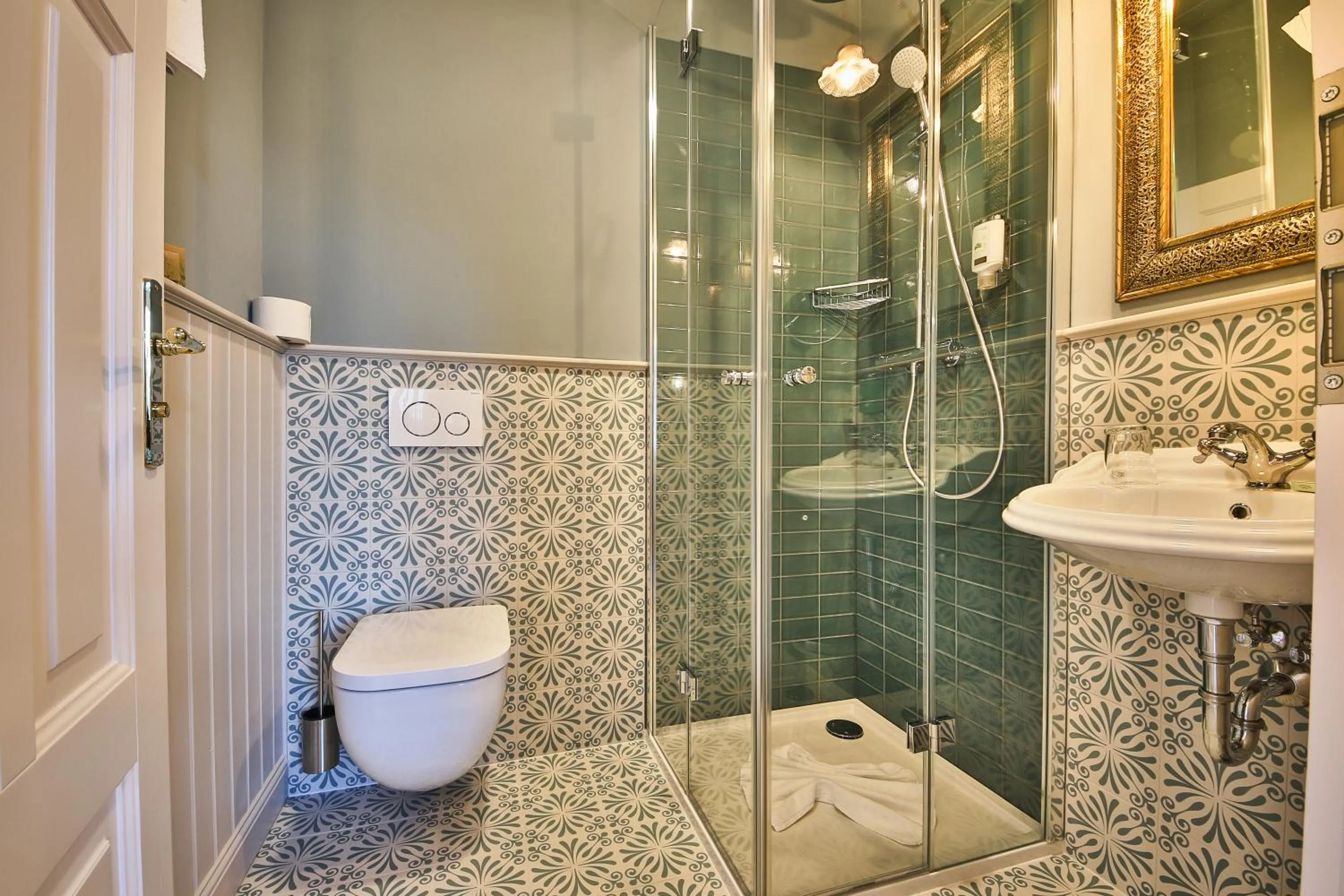 Bathroom in Bio-Hotel Villa Waldfrieden