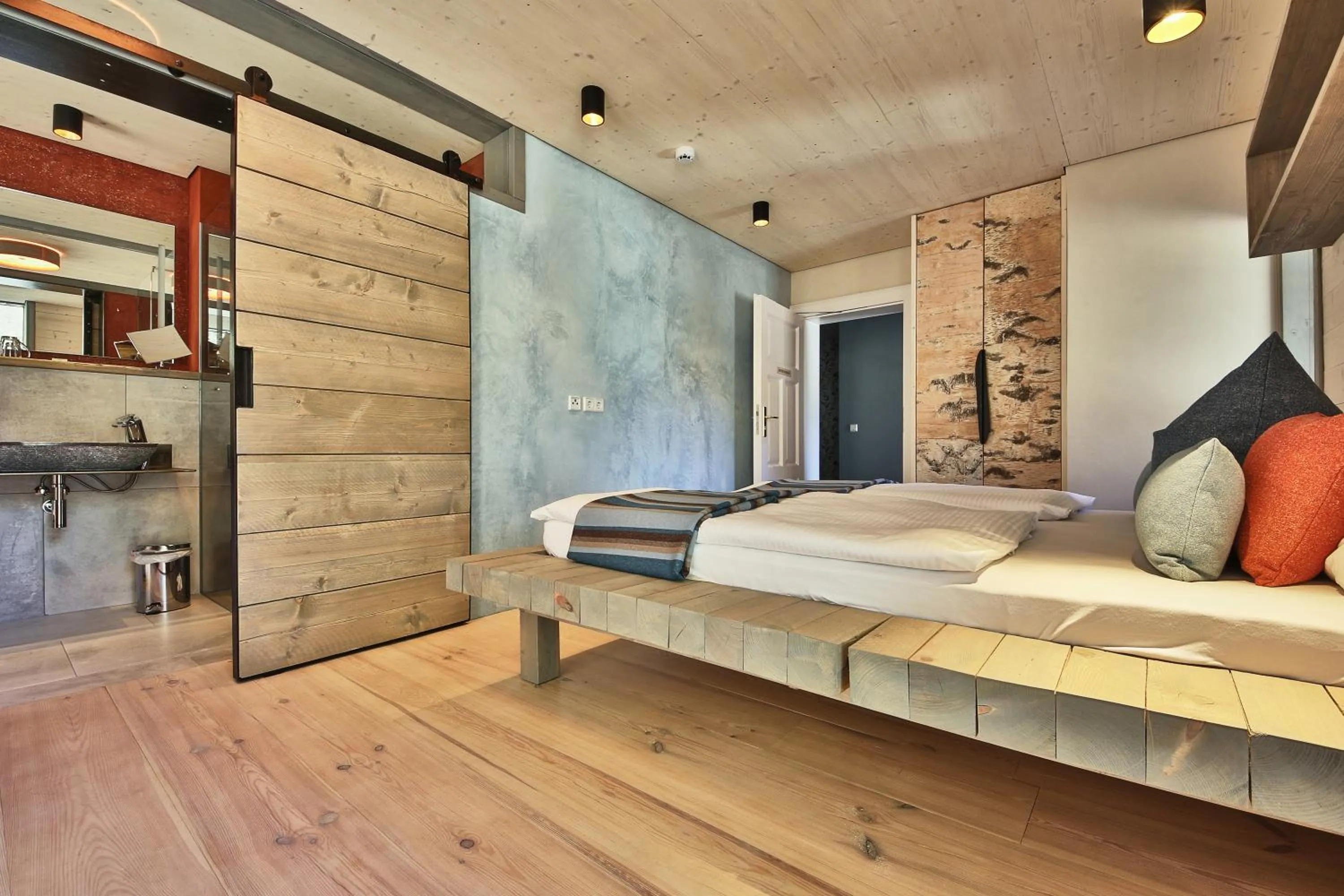 Photo of the whole room, Bed in Bio-Hotel Villa Waldfrieden