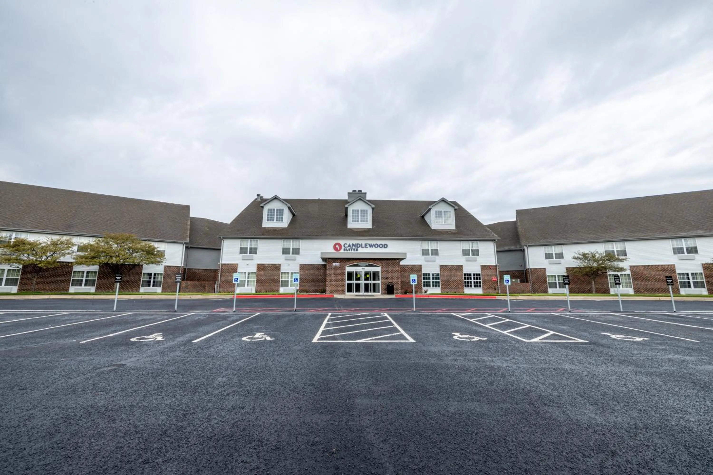 Property building in Candlewood Suites Wichita Northwest by IHG