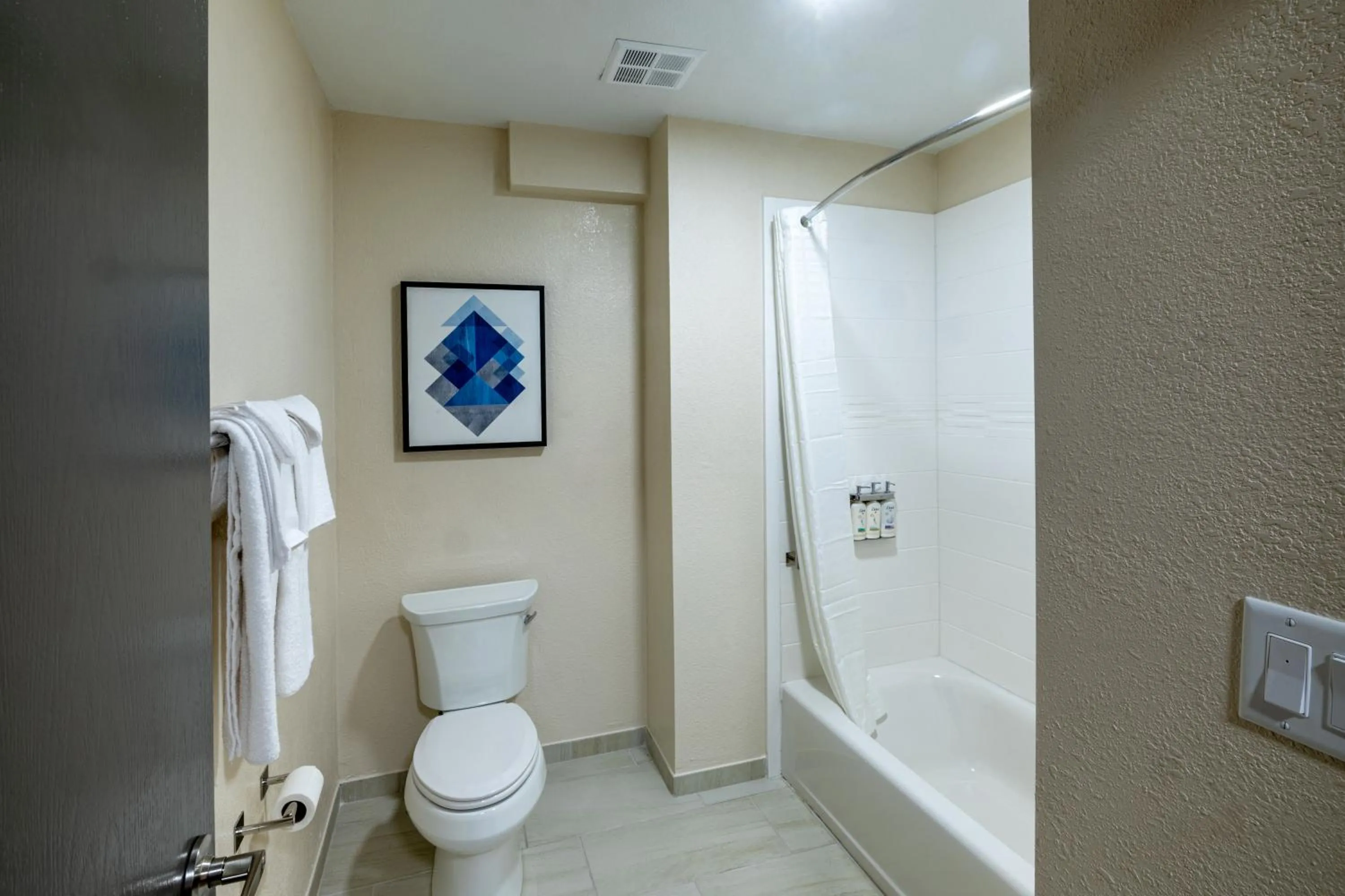 Bathroom in Candlewood Suites Wichita Northwest by IHG