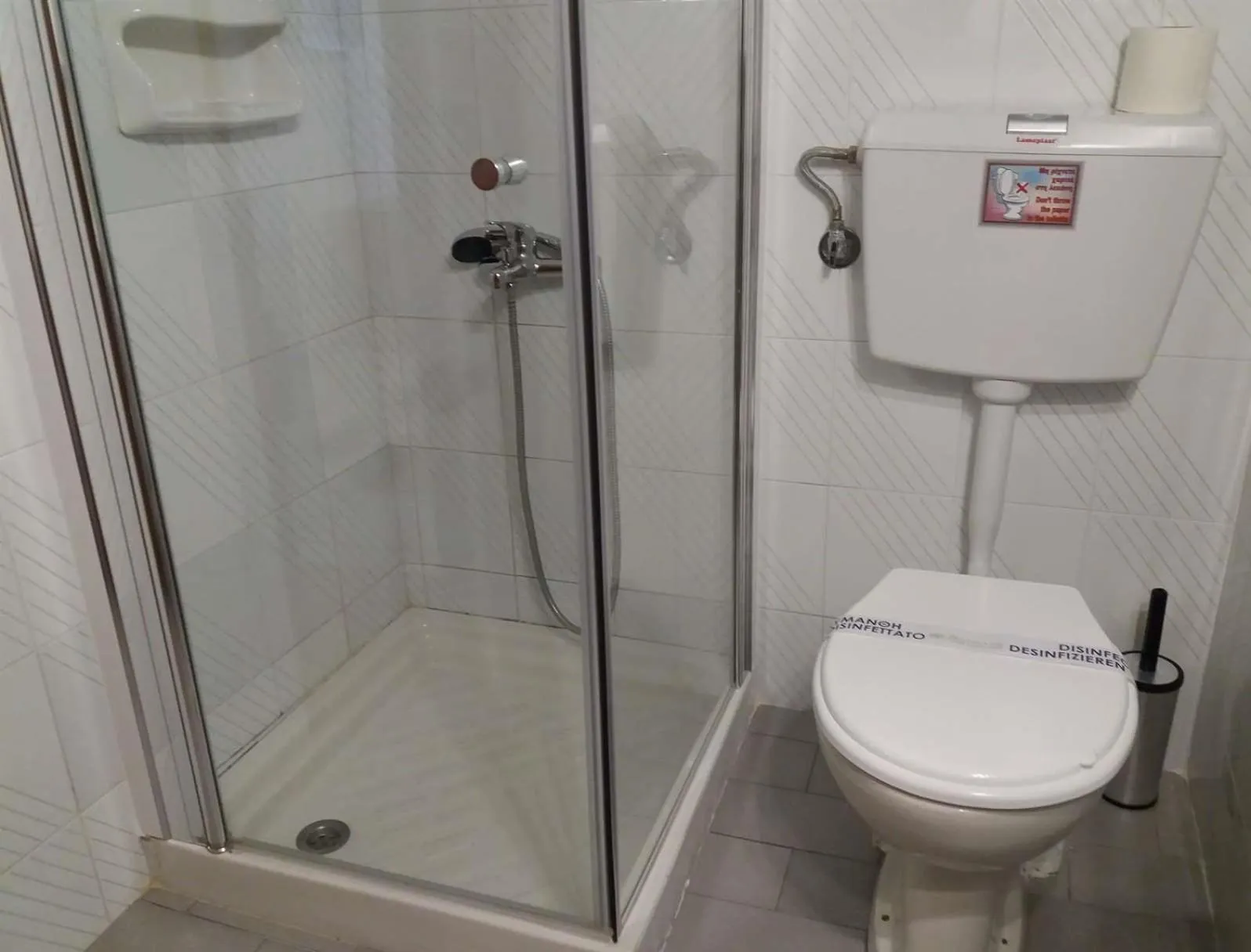 Toilet in Olympus View Rooms Sauna & Spa