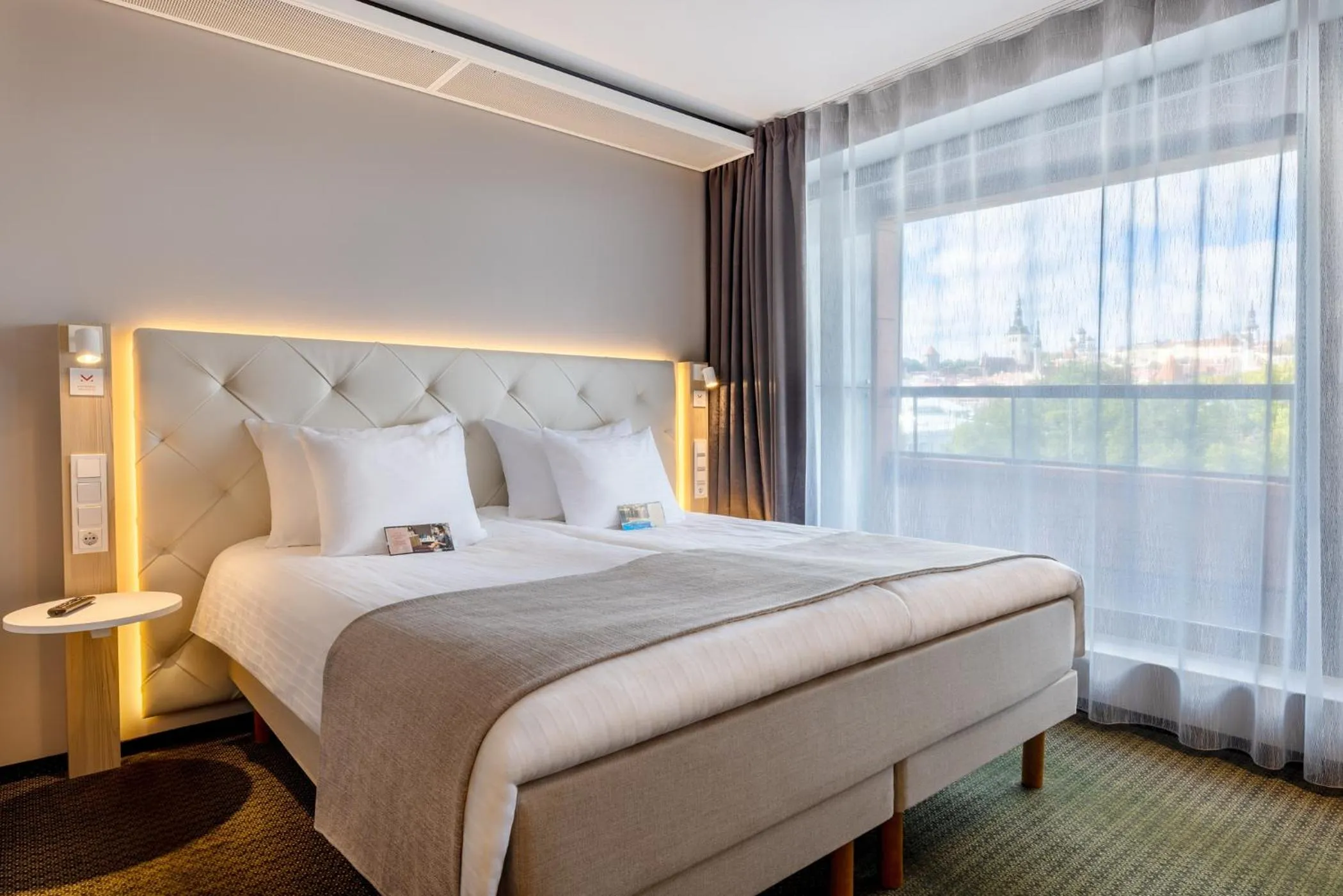 Bed in Metropol Spa Hotel