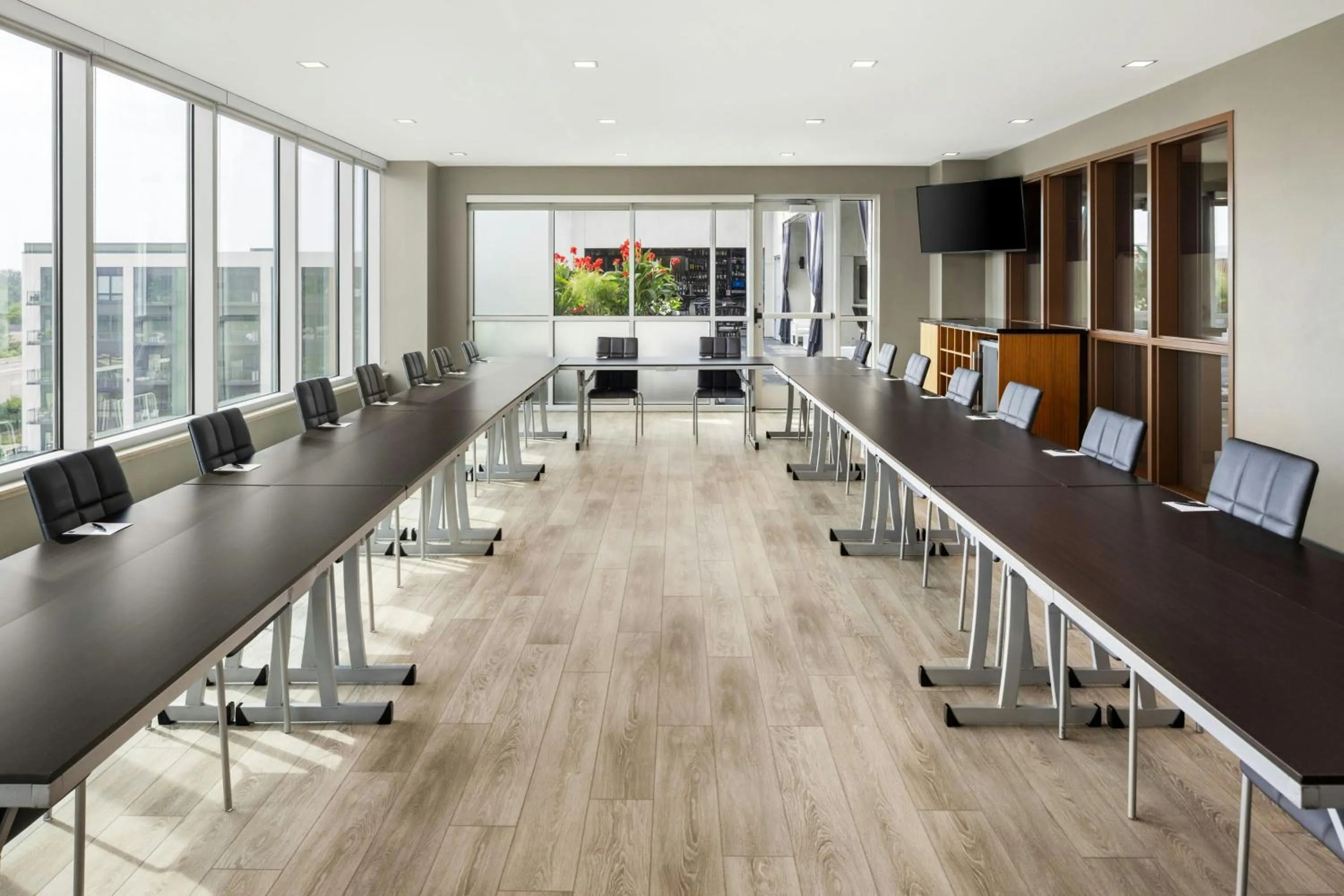 Meeting/conference room in AC Hotel by Marriott Minneapolis West End