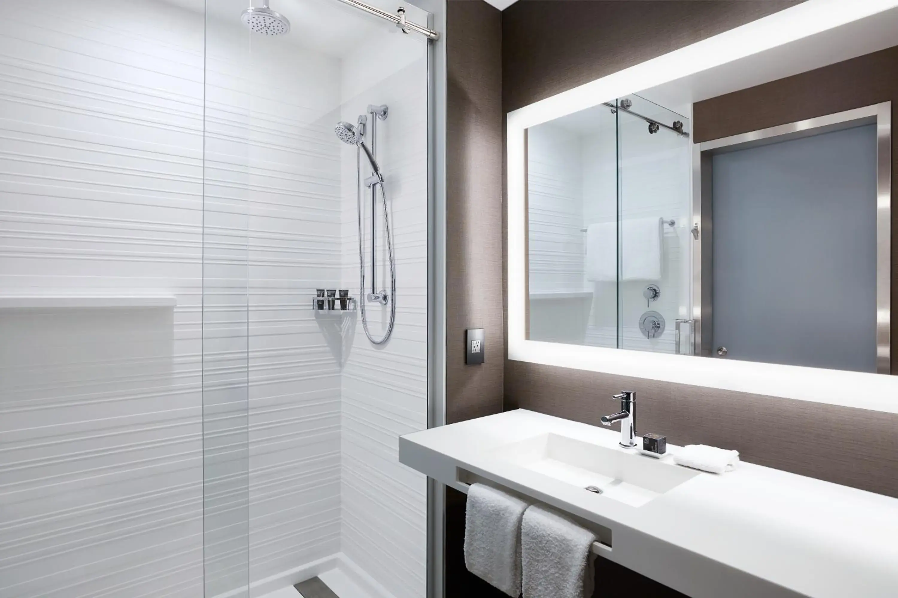 Queen Room with Two Queen Beds and Skyline View in AC Hotel by Marriott Minneapolis West End Queen Room with Two Queen Beds and Skyline View in AC Hotel by Marriott Minneapolis West End